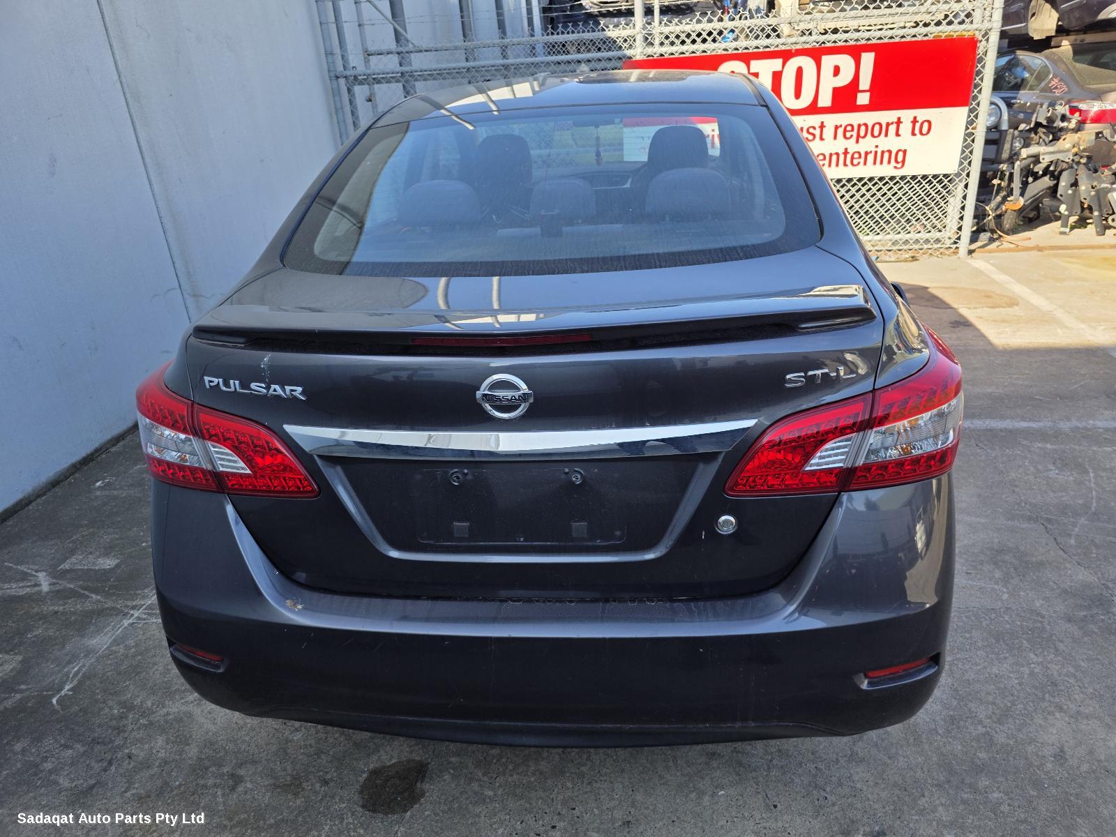 Nissan Pulsar Left Door Mirror