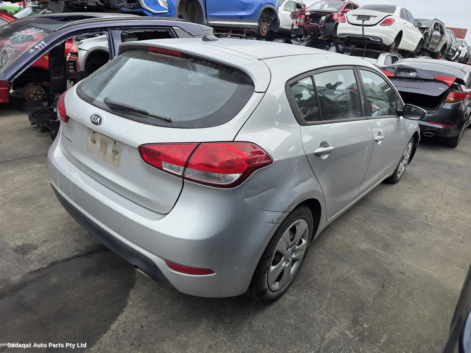Kia Cerato Right Guard