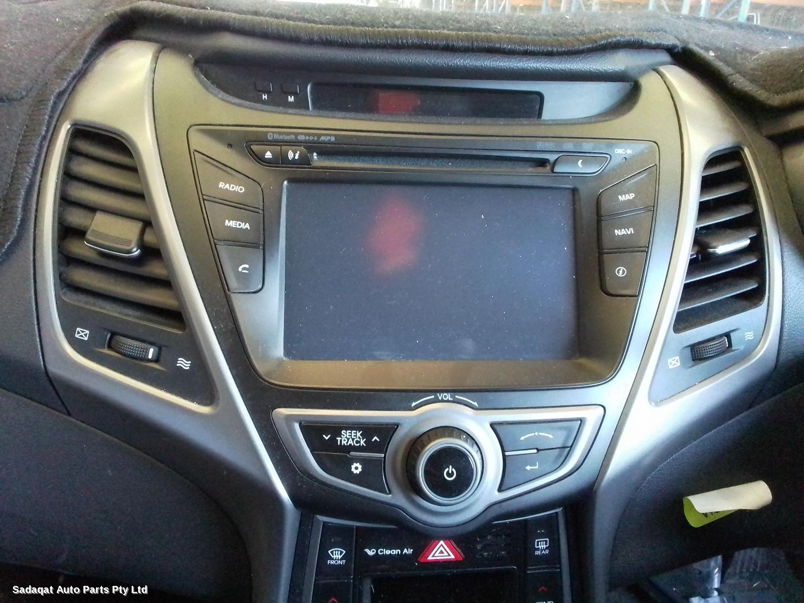 Hyundai Elantra Left Door Mirror