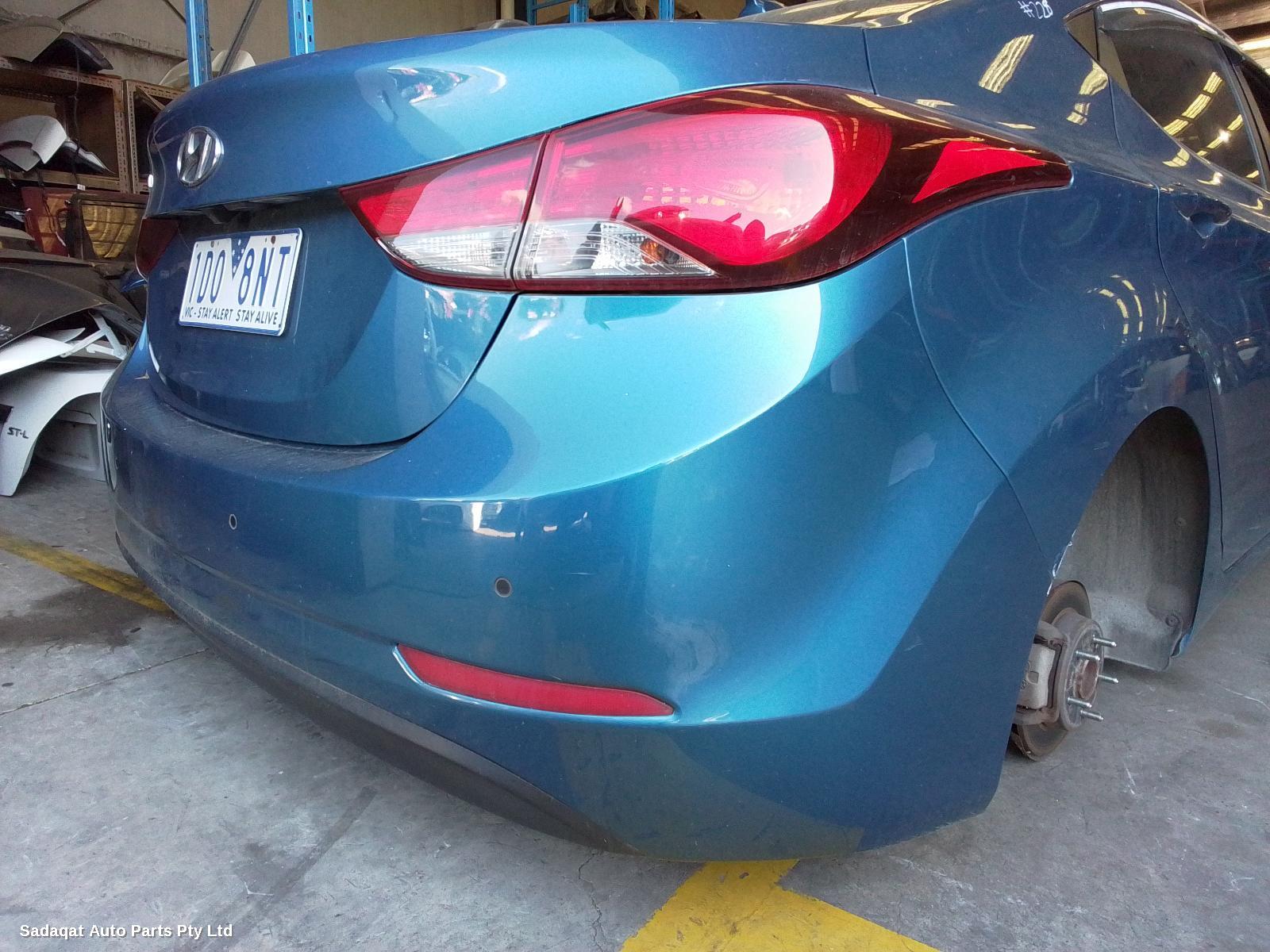 Hyundai Elantra Left Door Mirror