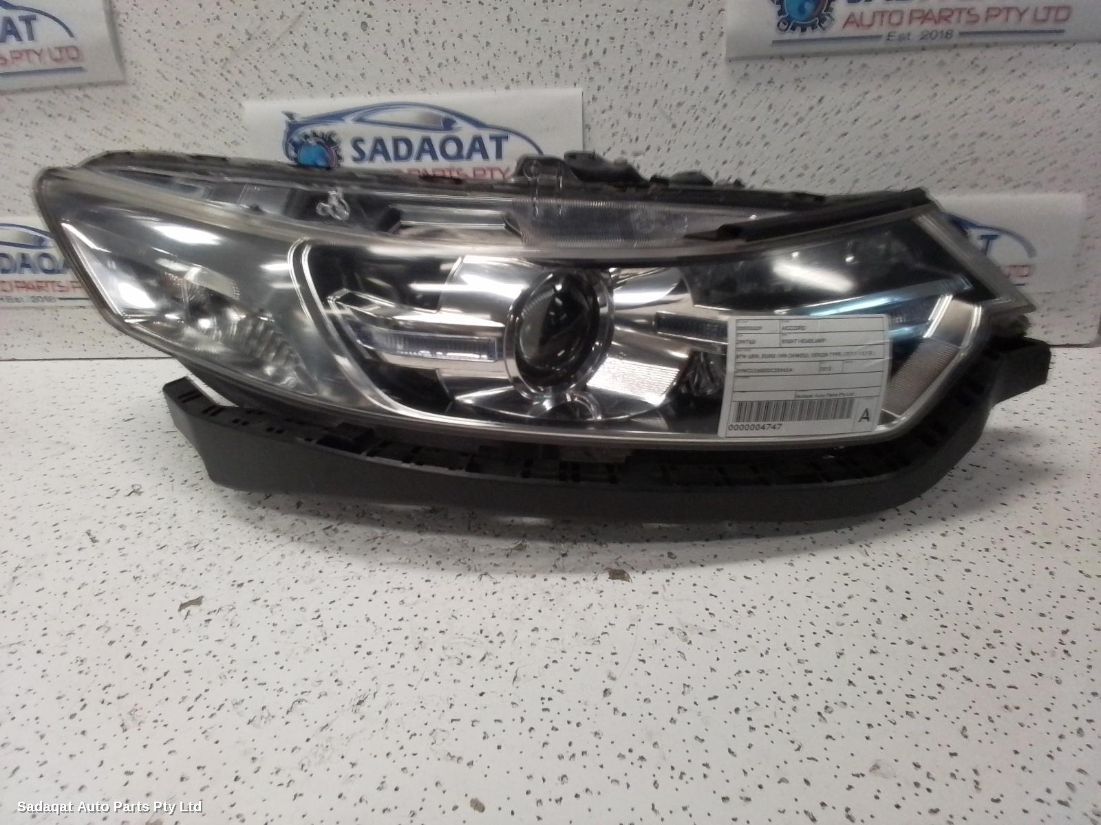 Honda Accord Right Headlamp