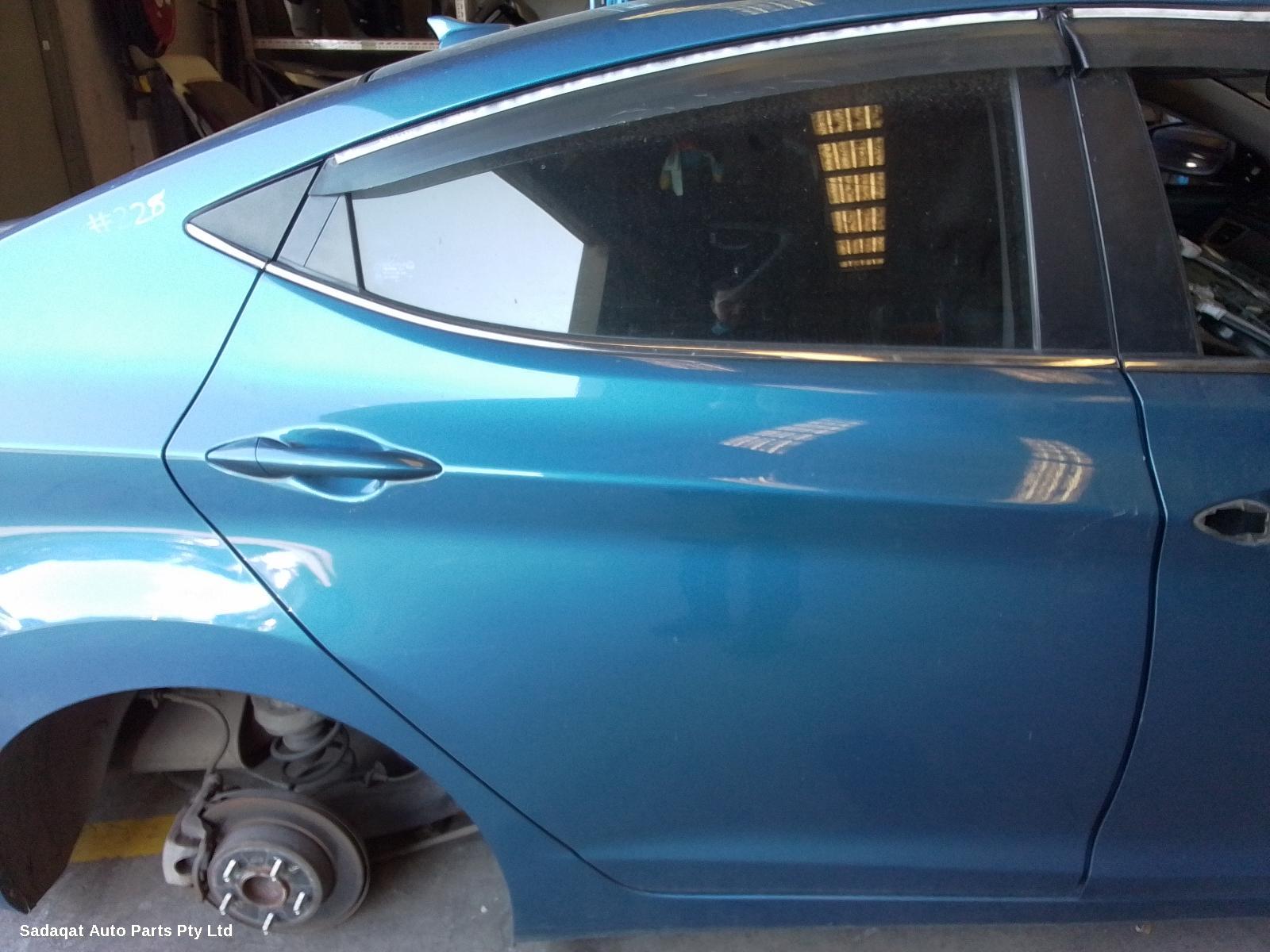 Hyundai Elantra Left Door Mirror