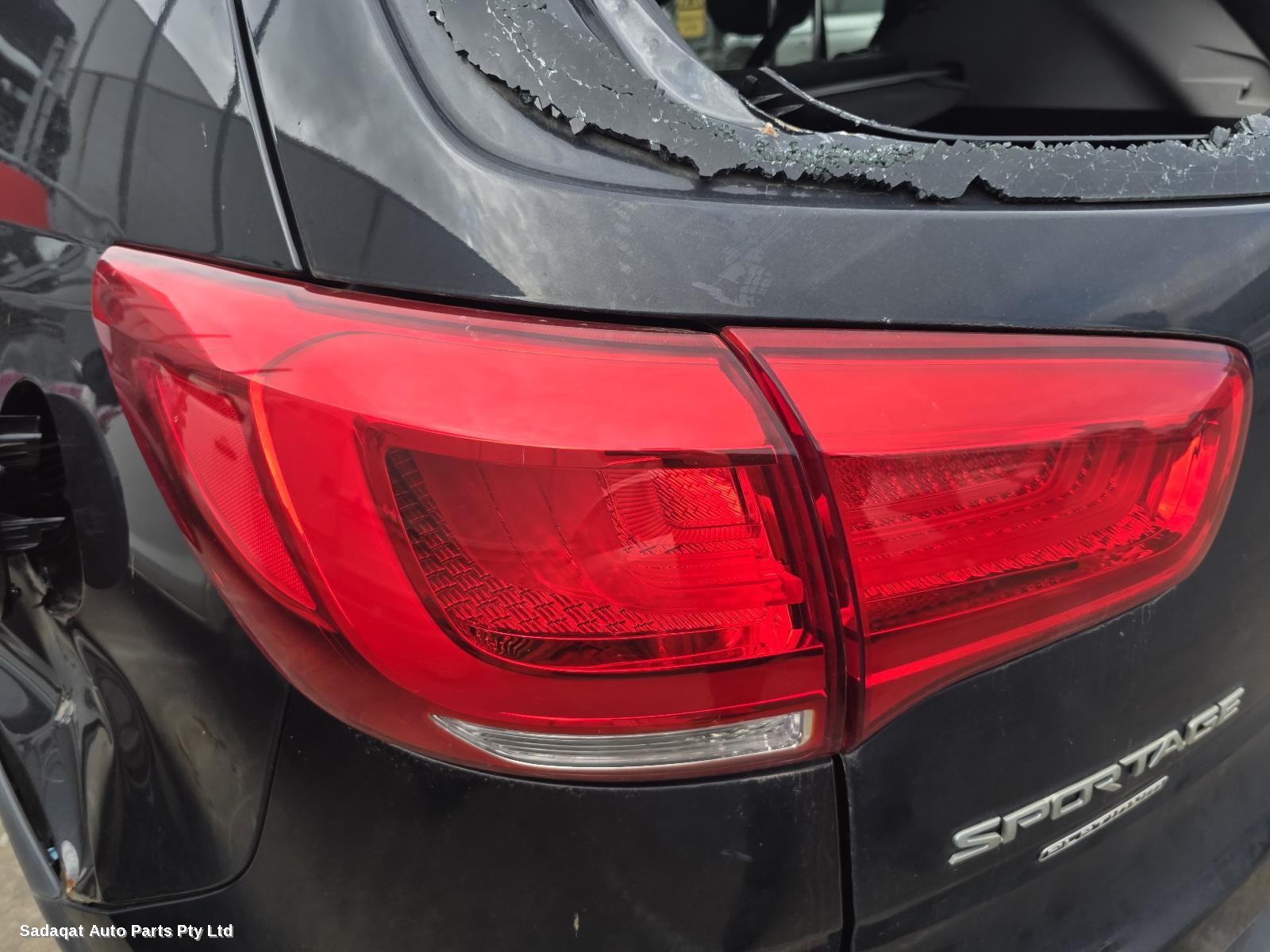 Kia Sportage Right Taillight