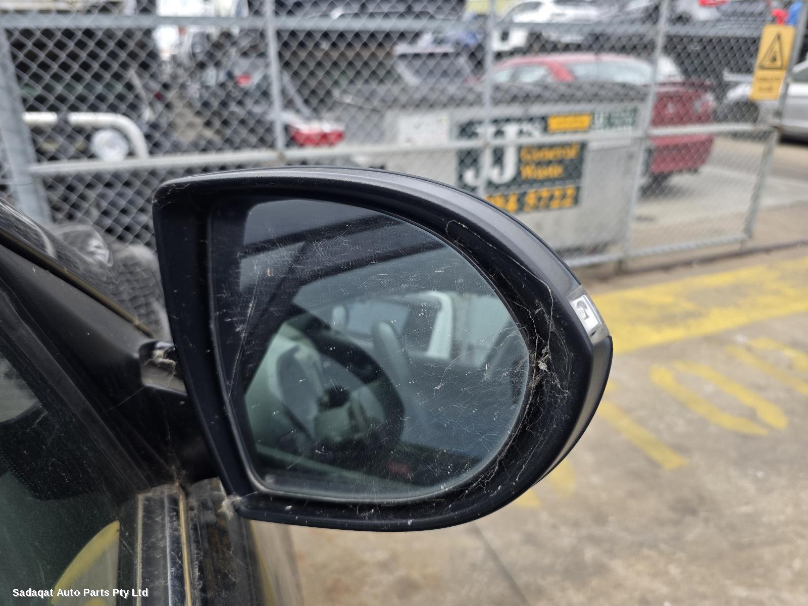 Kia Sportage Right Taillight