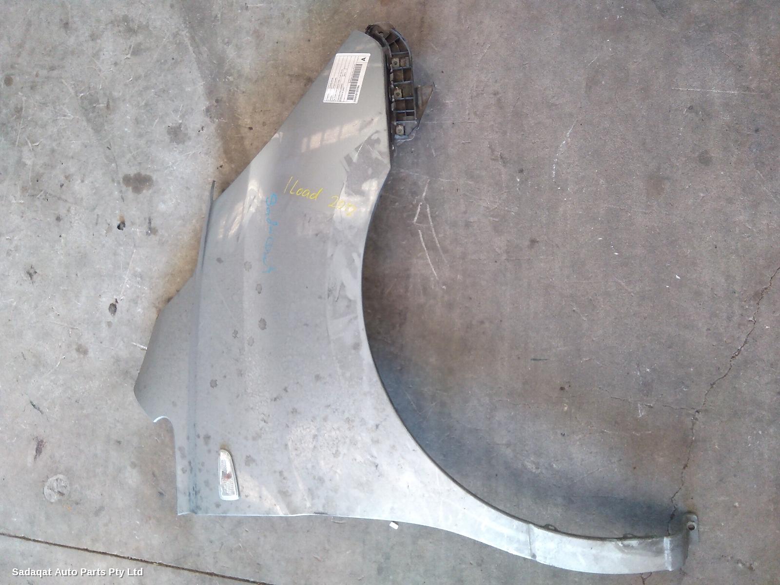 Hyundai Iload/imax Right Guard