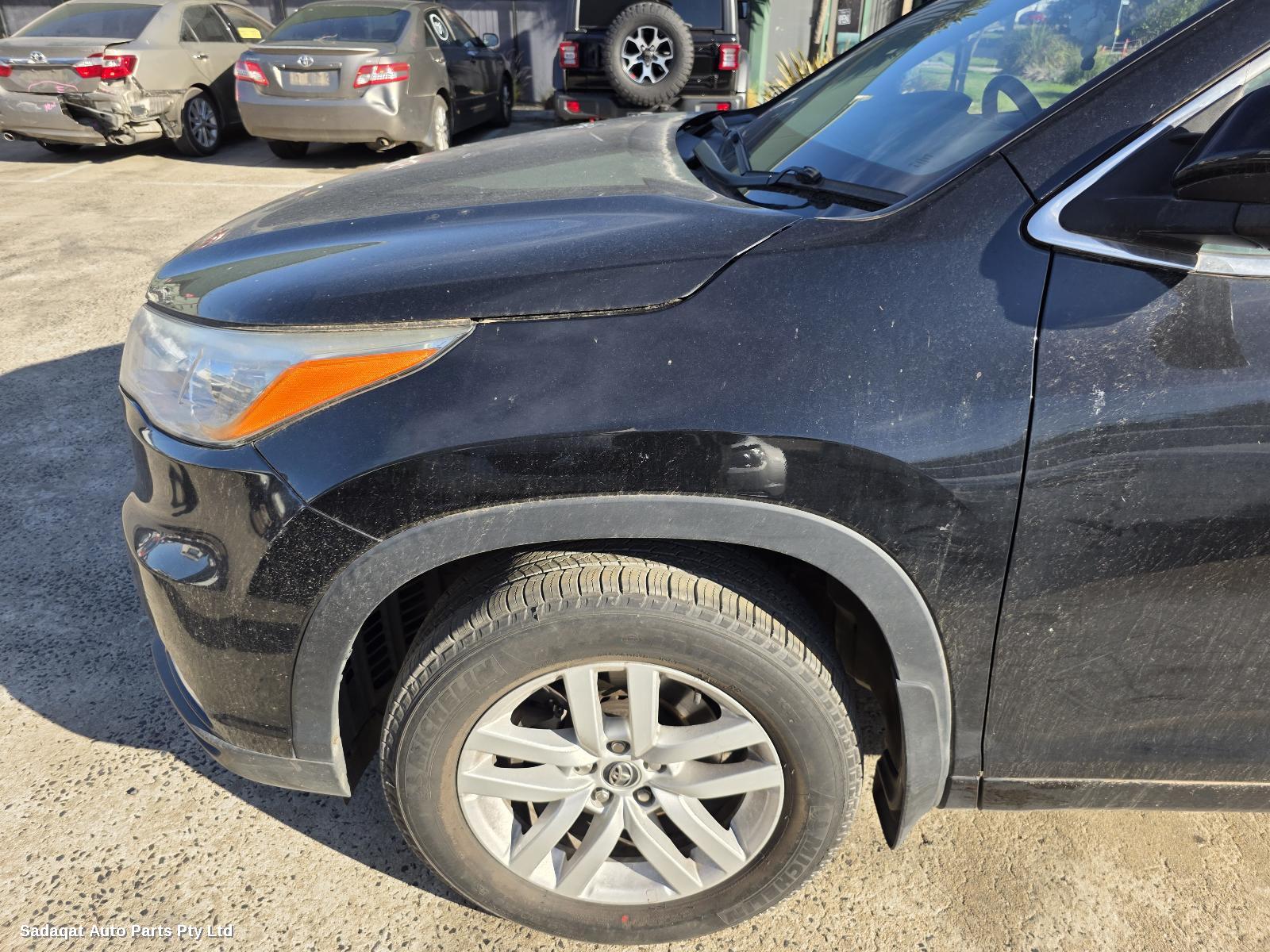 Toyota Kluger Left Door Mirror