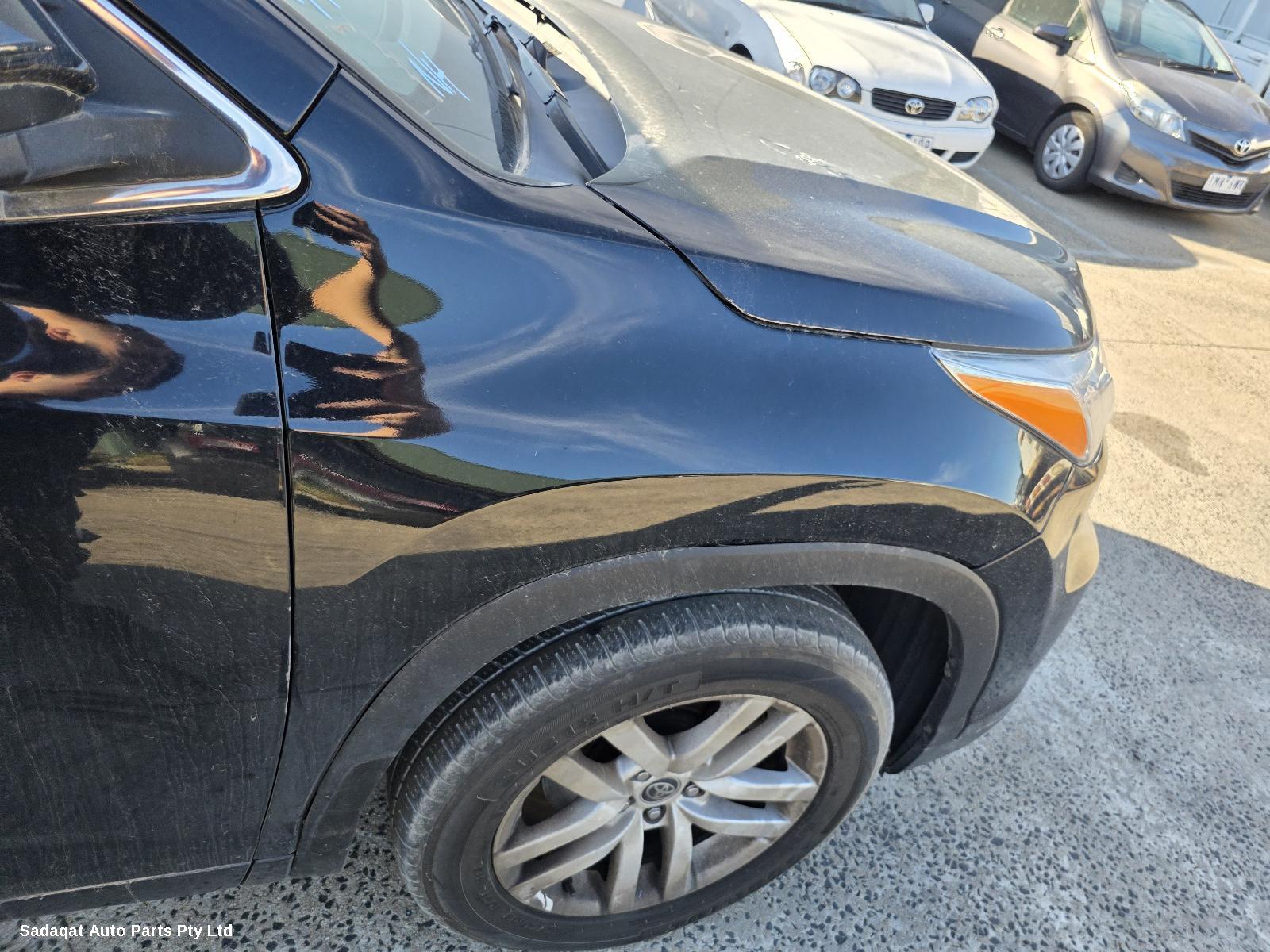 Toyota Kluger Left Door Mirror