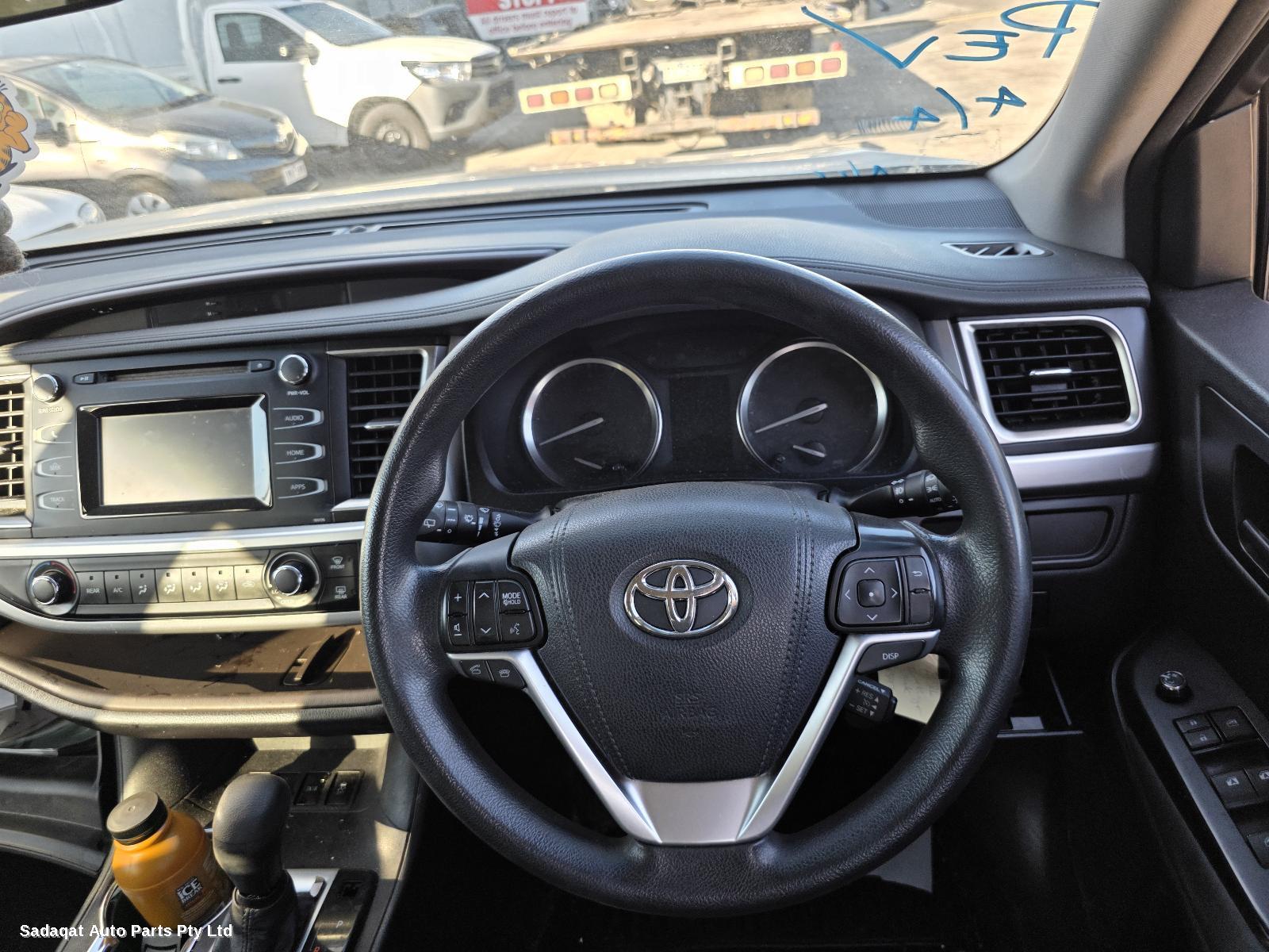 Toyota Kluger Left Door Mirror