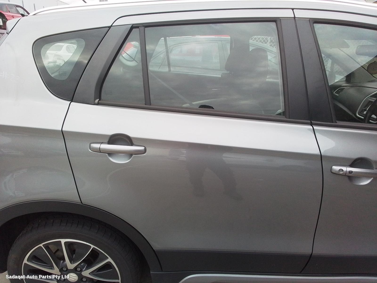 Suzuki S-cross Left Door Mirror