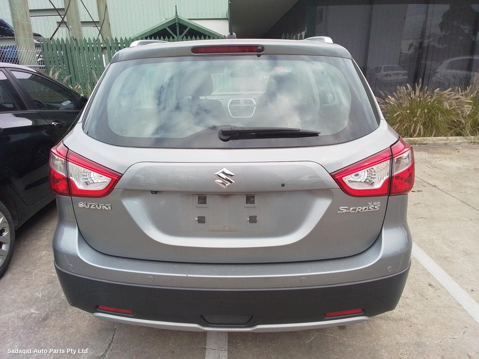 Suzuki S-cross Left Door Mirror