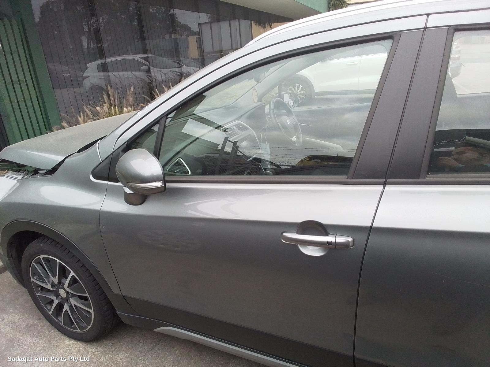 Suzuki S-cross Left Door Mirror