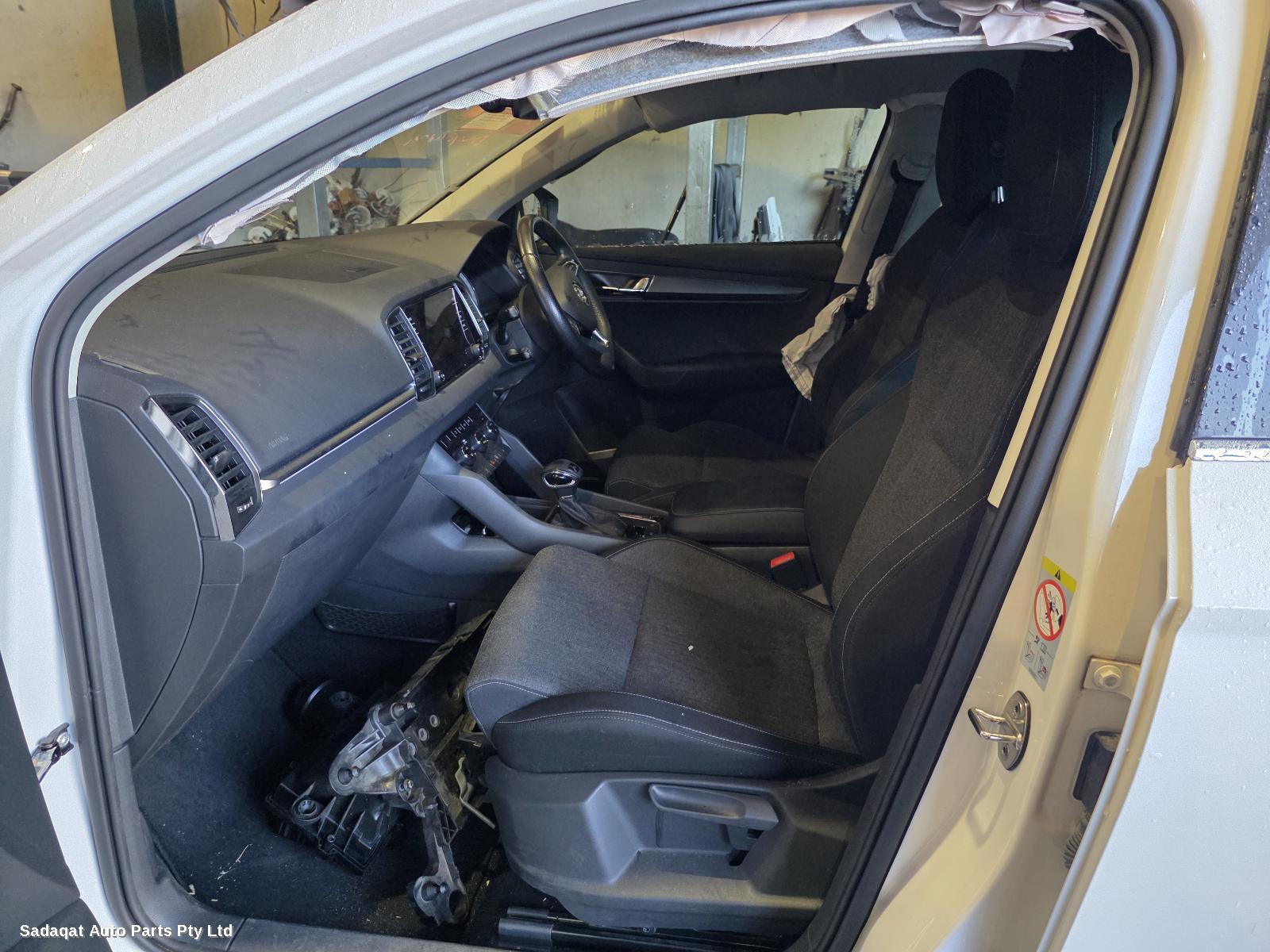Skoda Karoq 2nd Seat (rear Seat)