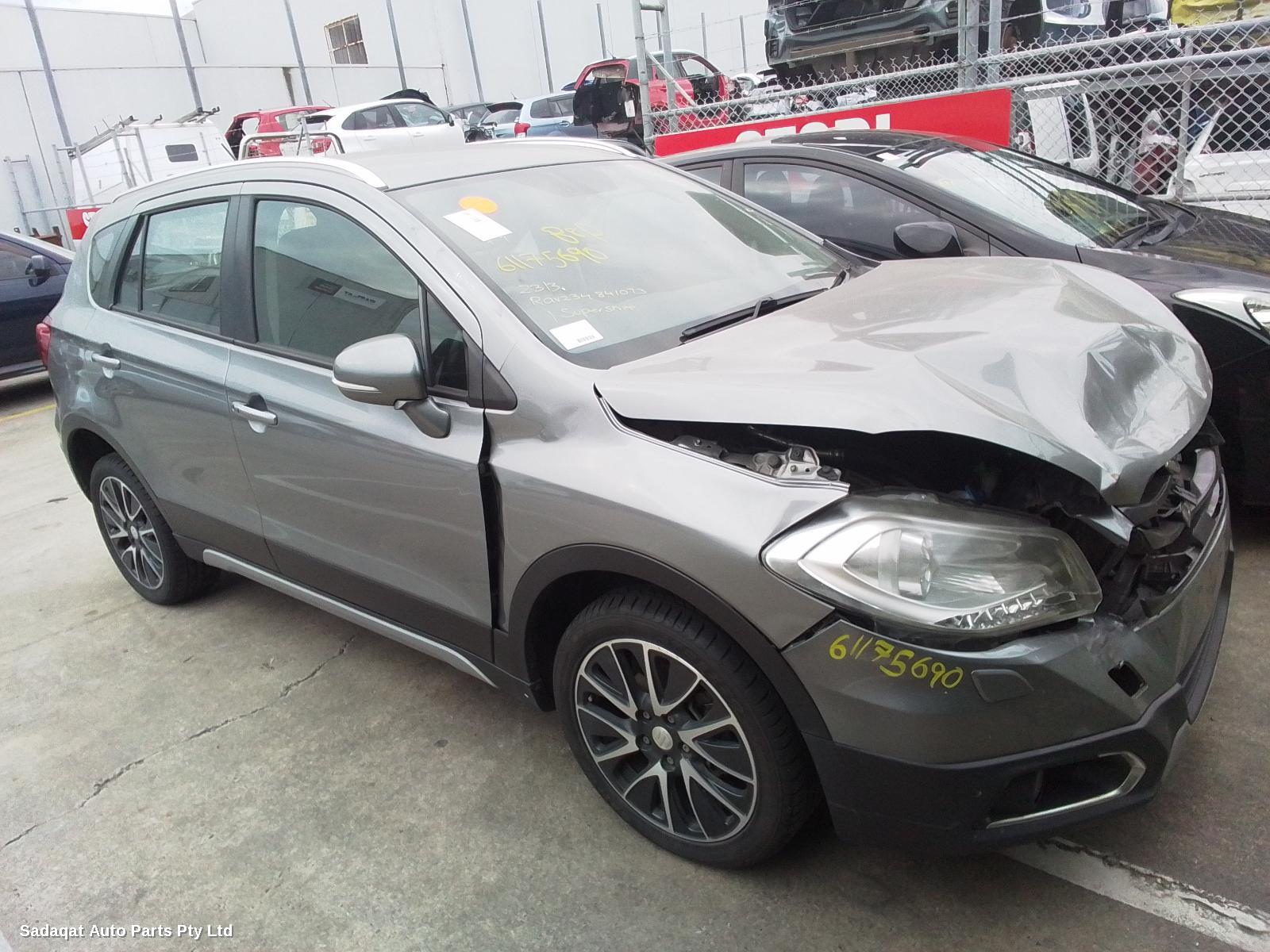 Suzuki S-cross Right Door Mirror