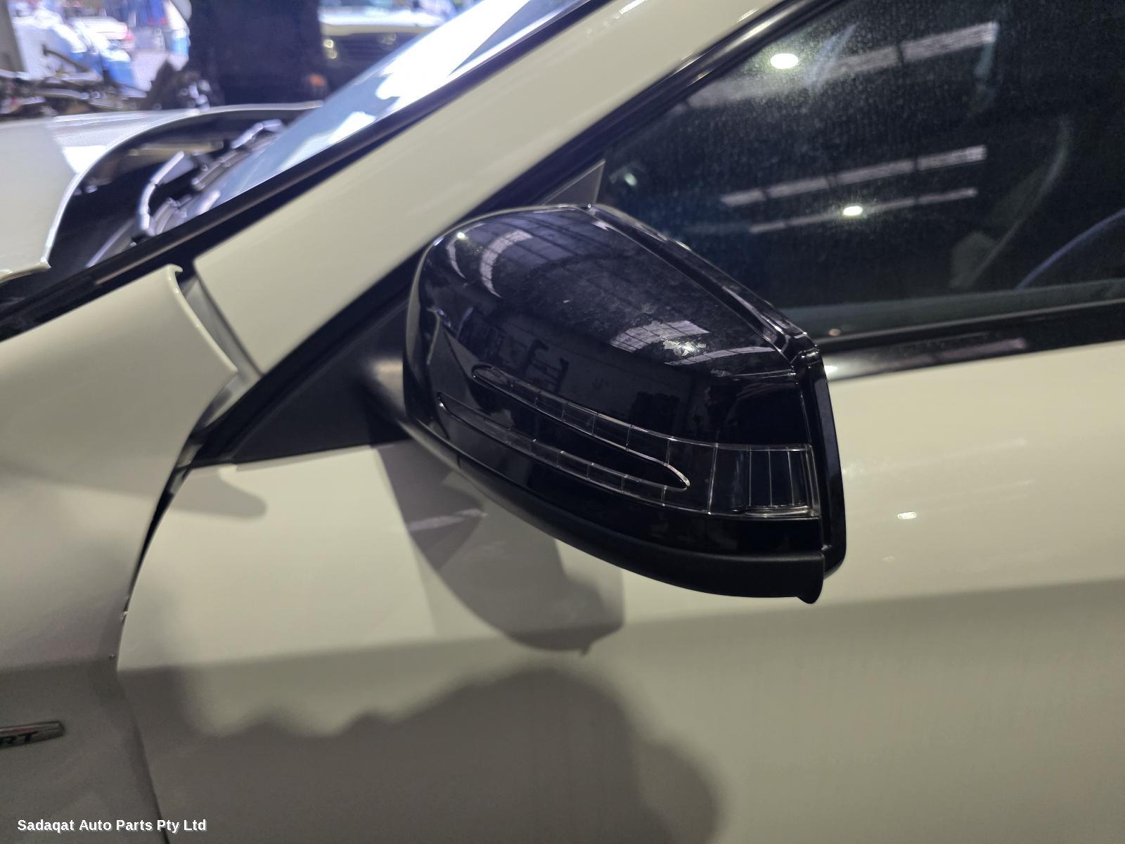 Mercedes Cla Class Console