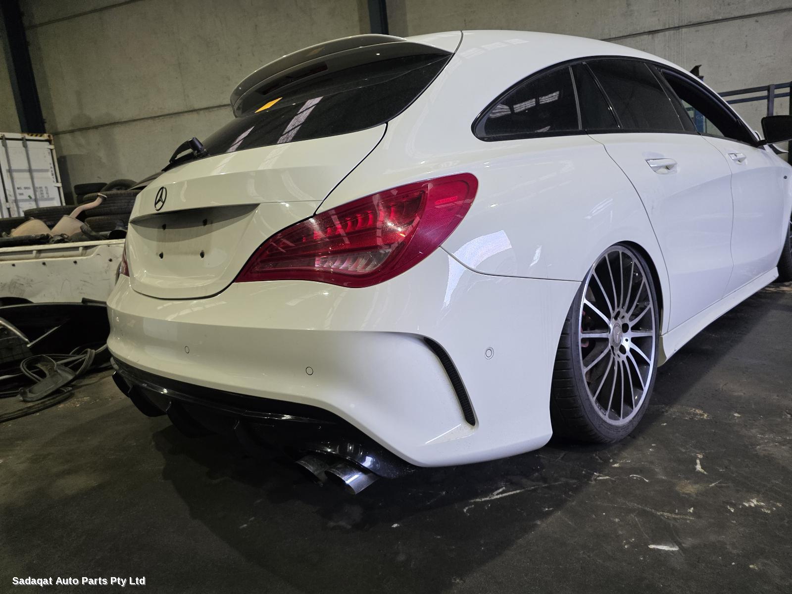 Mercedes Cla Class Console