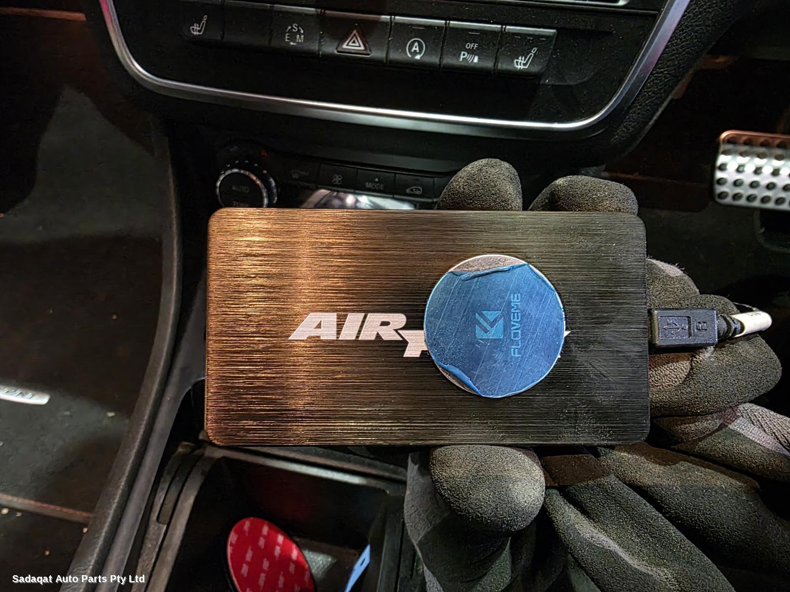 Mercedes Cla Class Console