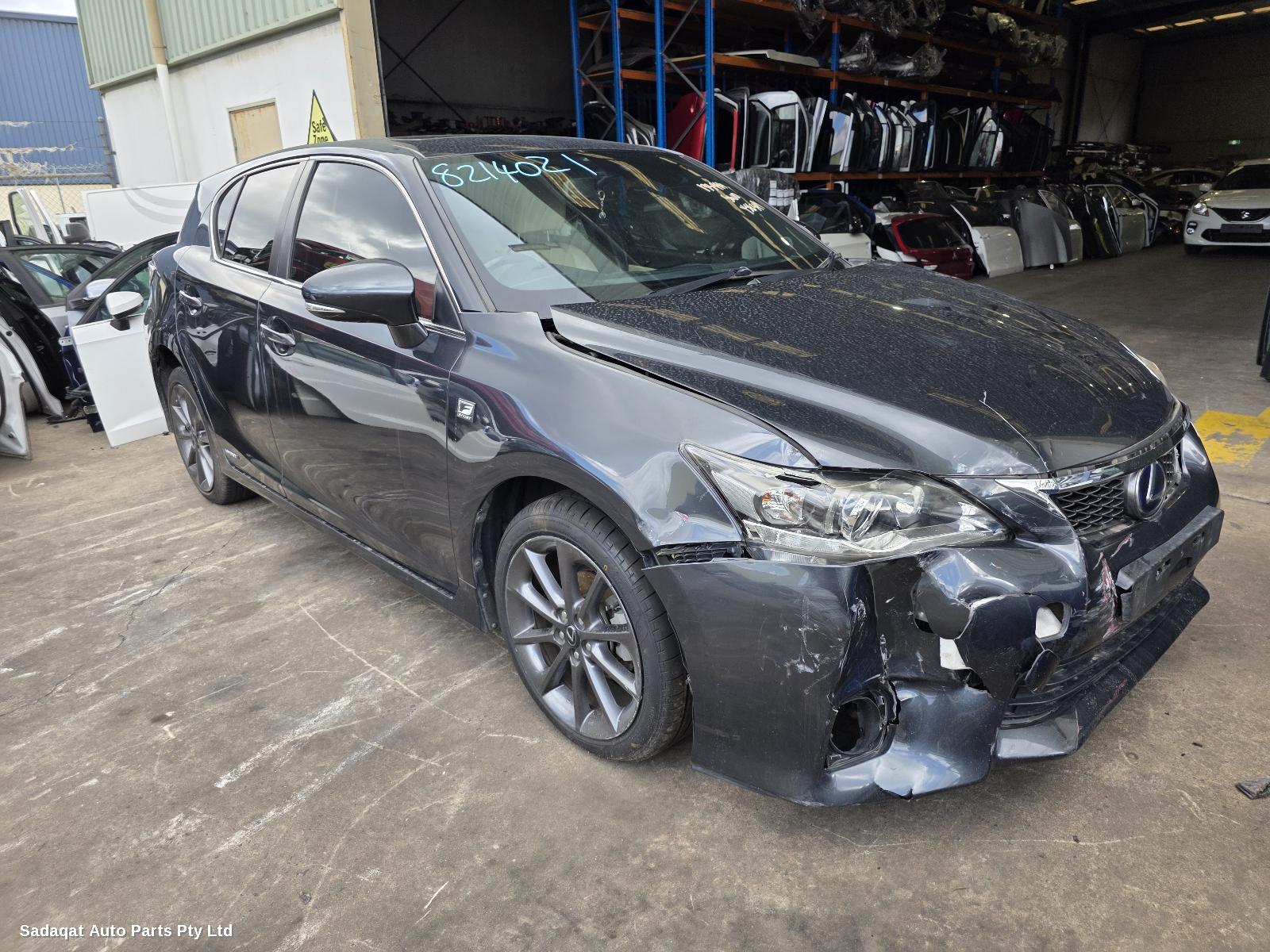Lexus Ct200h Right Front Door
