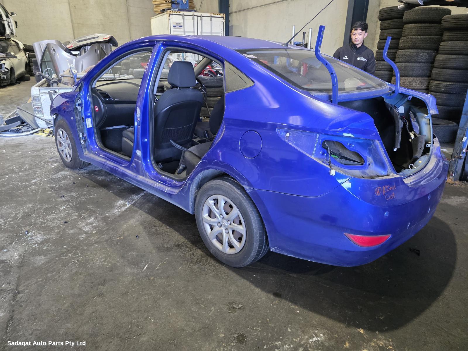 Hyundai Accent Left Guard