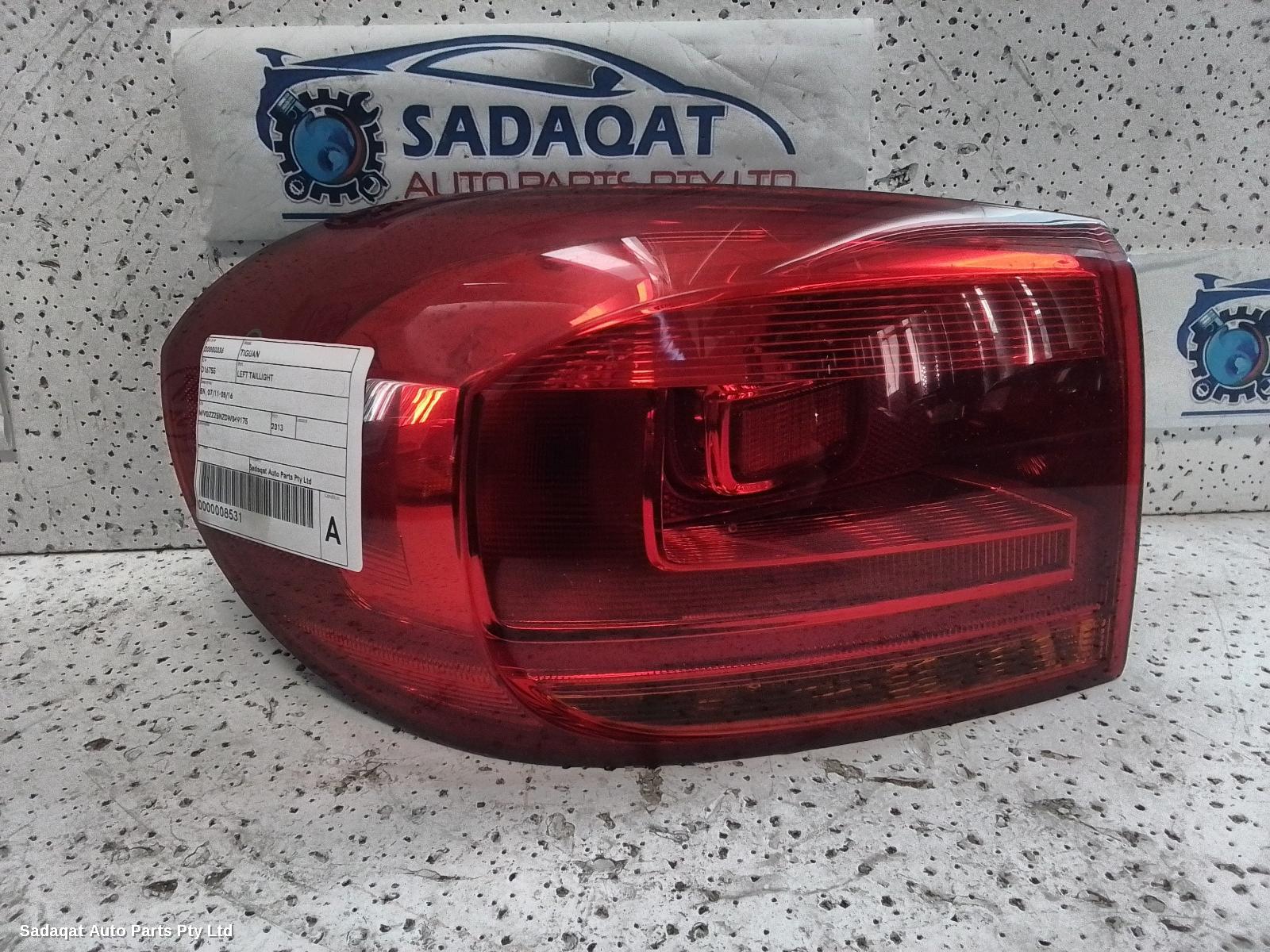 Volkswagen Tiguan Left Taillight