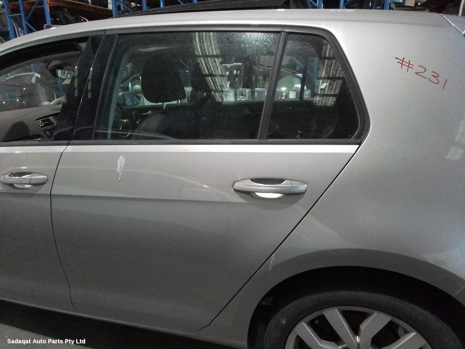 Volkswagen Golf Left Guard Liner