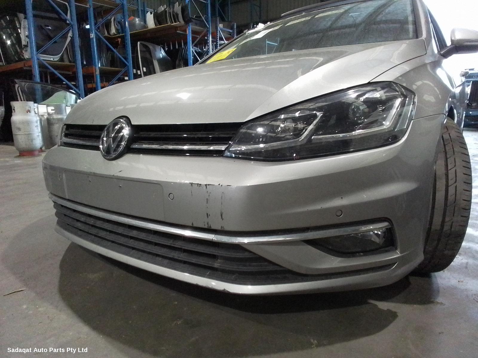 Volkswagen Golf Left Guard Liner