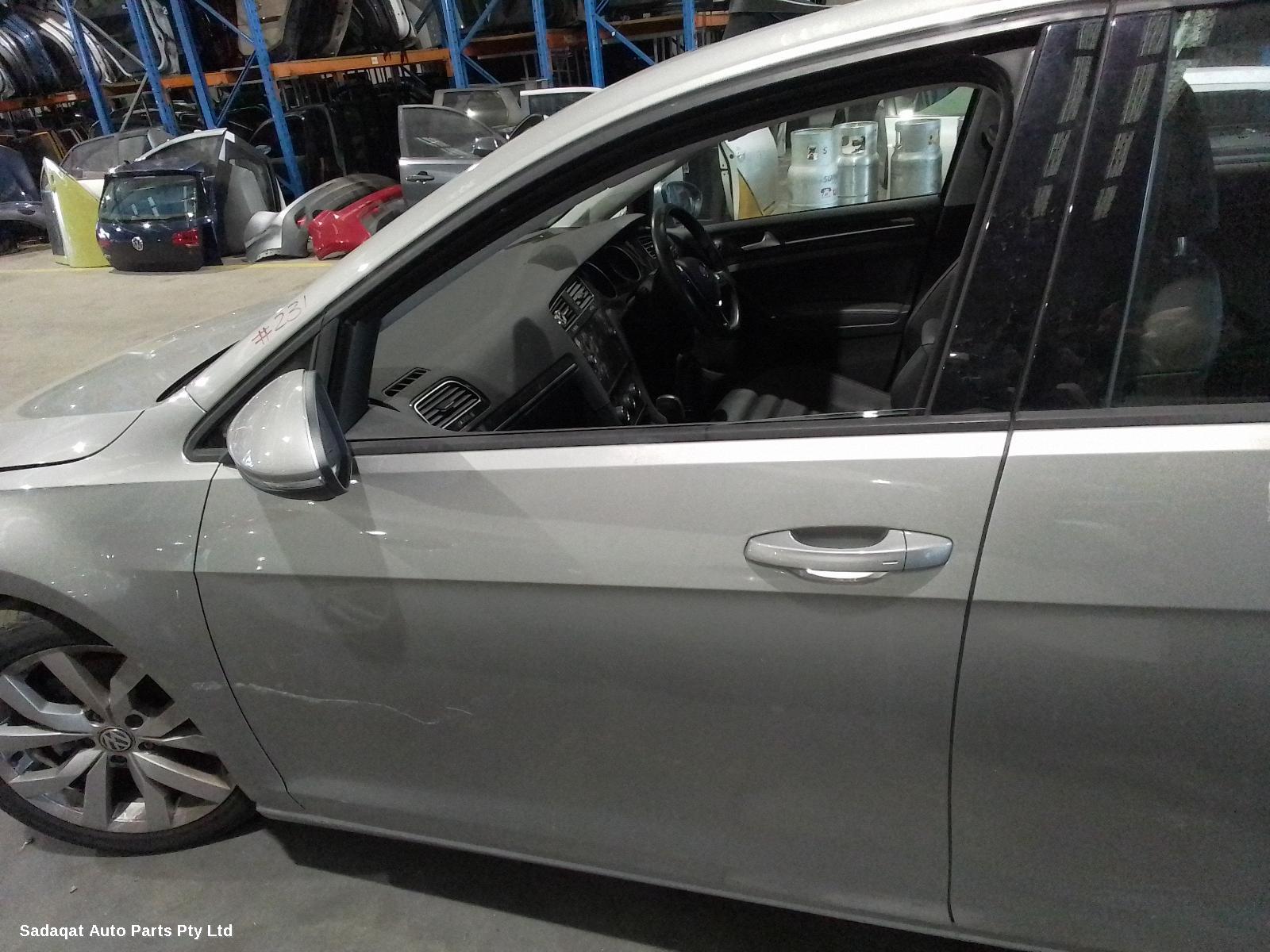 Volkswagen Golf Left Guard Liner