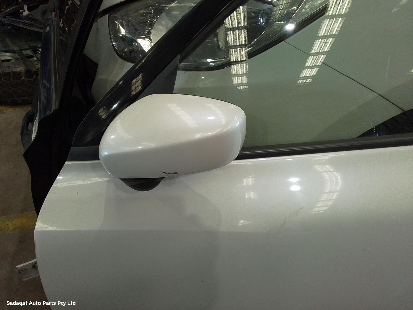 Suzuki Swift Left Door Mirror