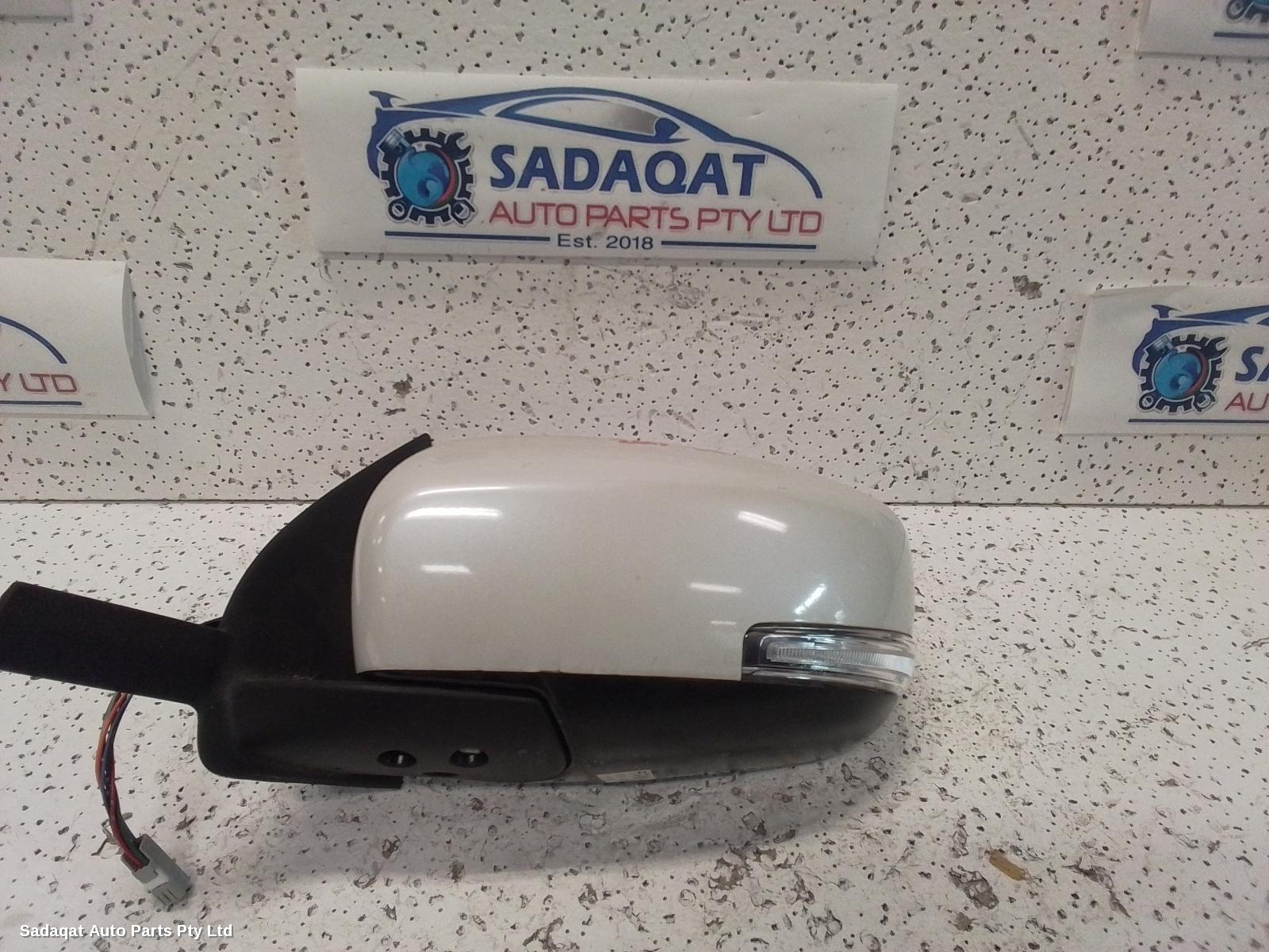 Suzuki Swift Left Door Mirror