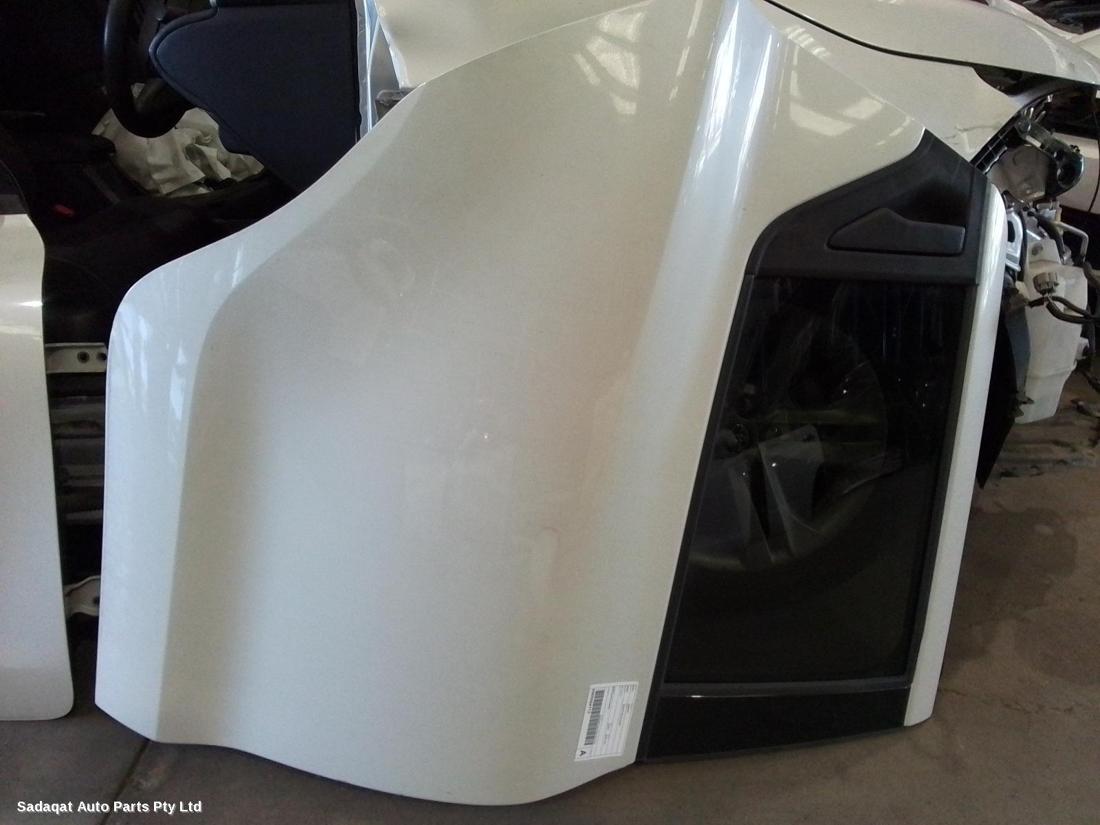 Suzuki Swift Right_rear_door_sliding