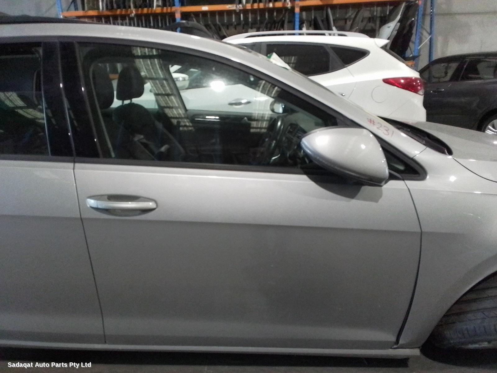 Volkswagen Golf Left Guard Liner