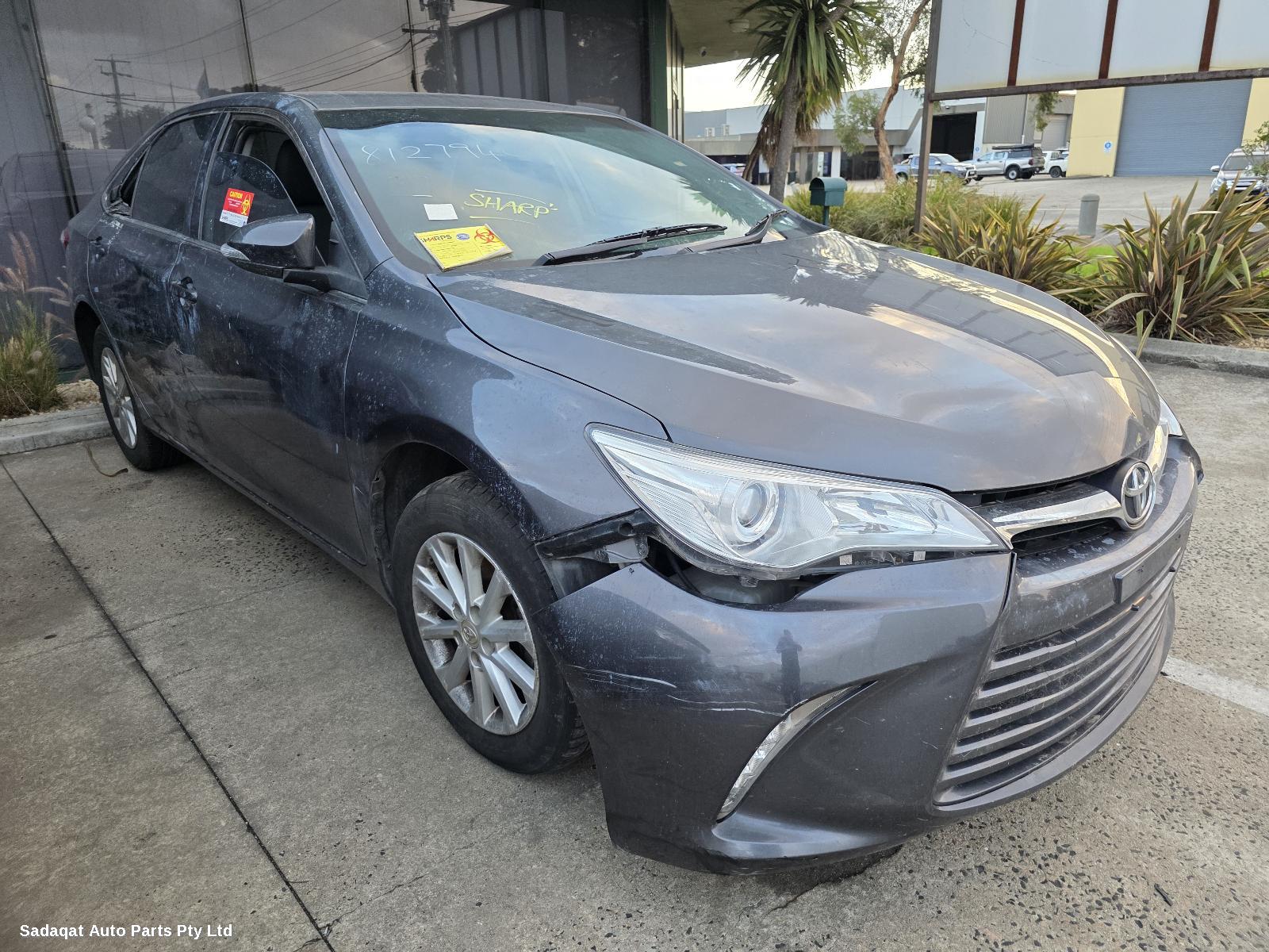 Toyota Camry Right Taillight