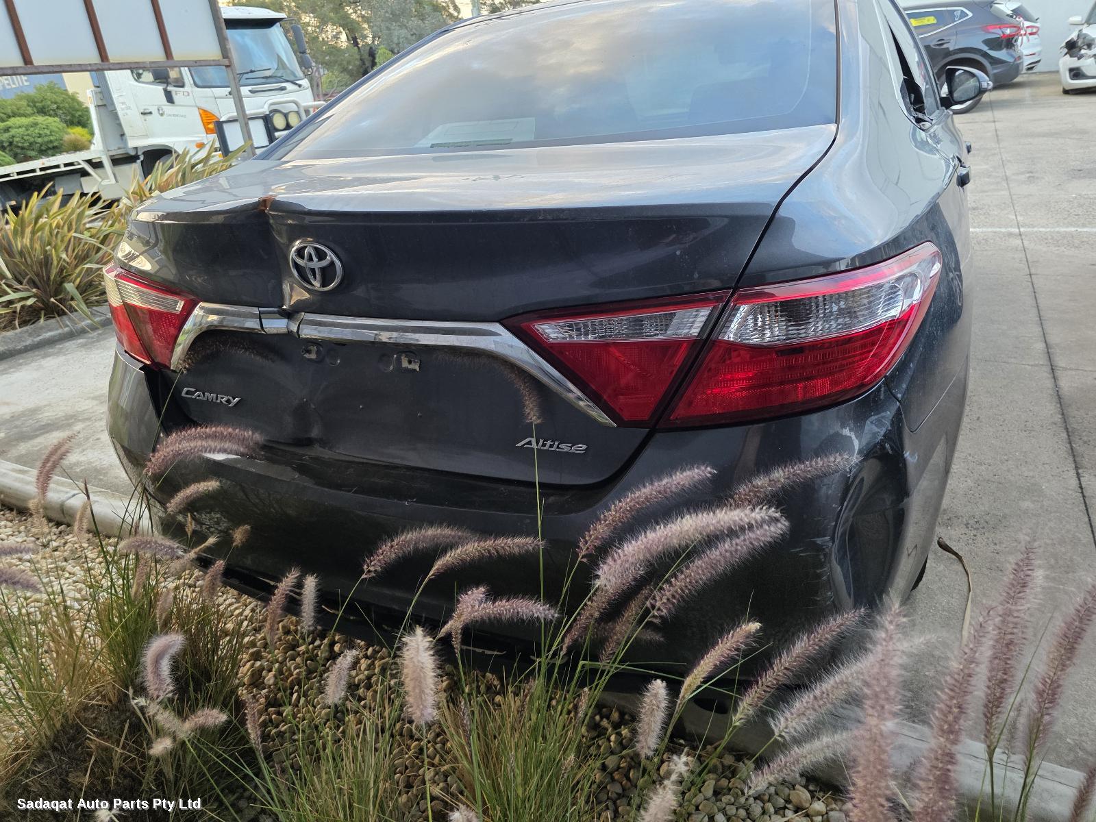 Toyota Camry Right Taillight