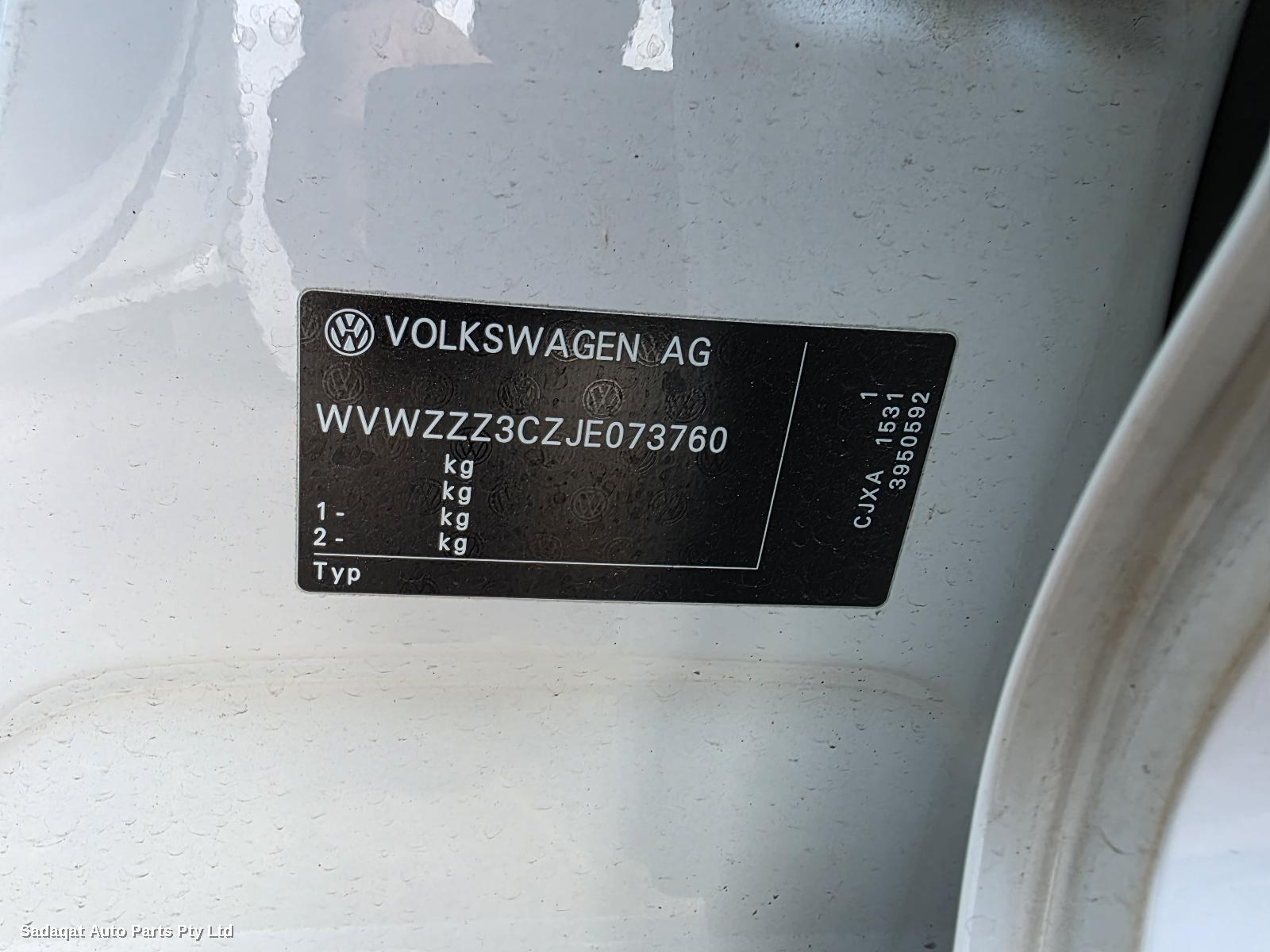 Volkswagen Passat Sunvisor