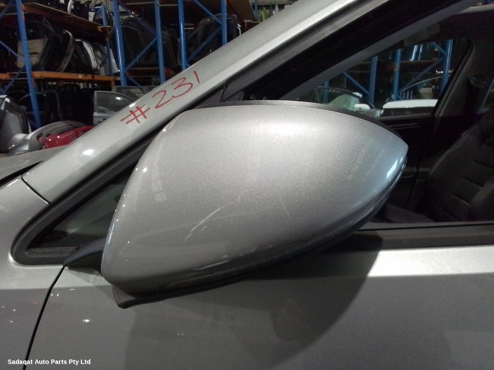 Volkswagen Golf Left Guard Liner