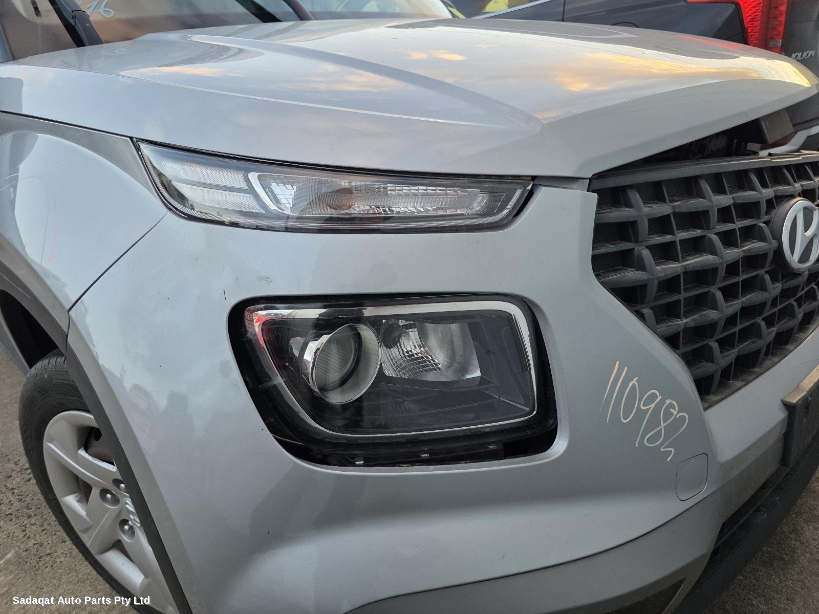 Hyundai Venue Antenna