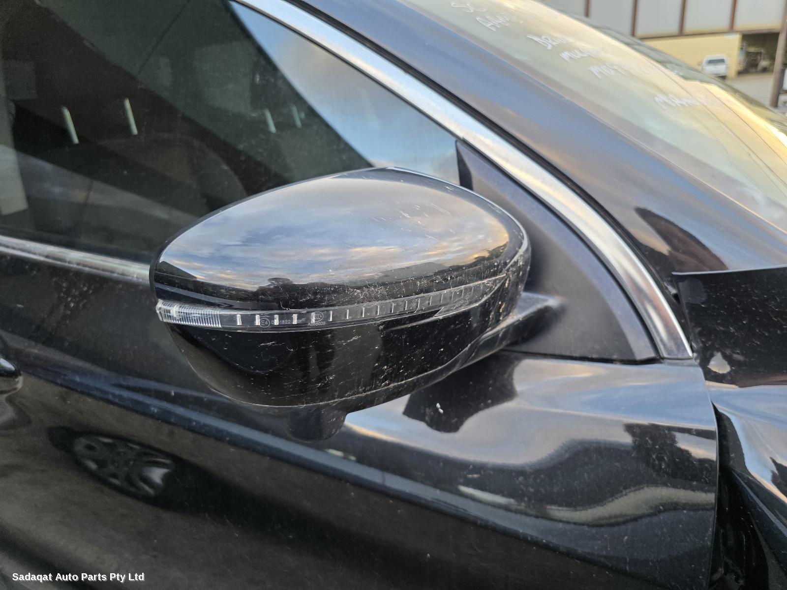 Nissan Qashqai Right Front Door