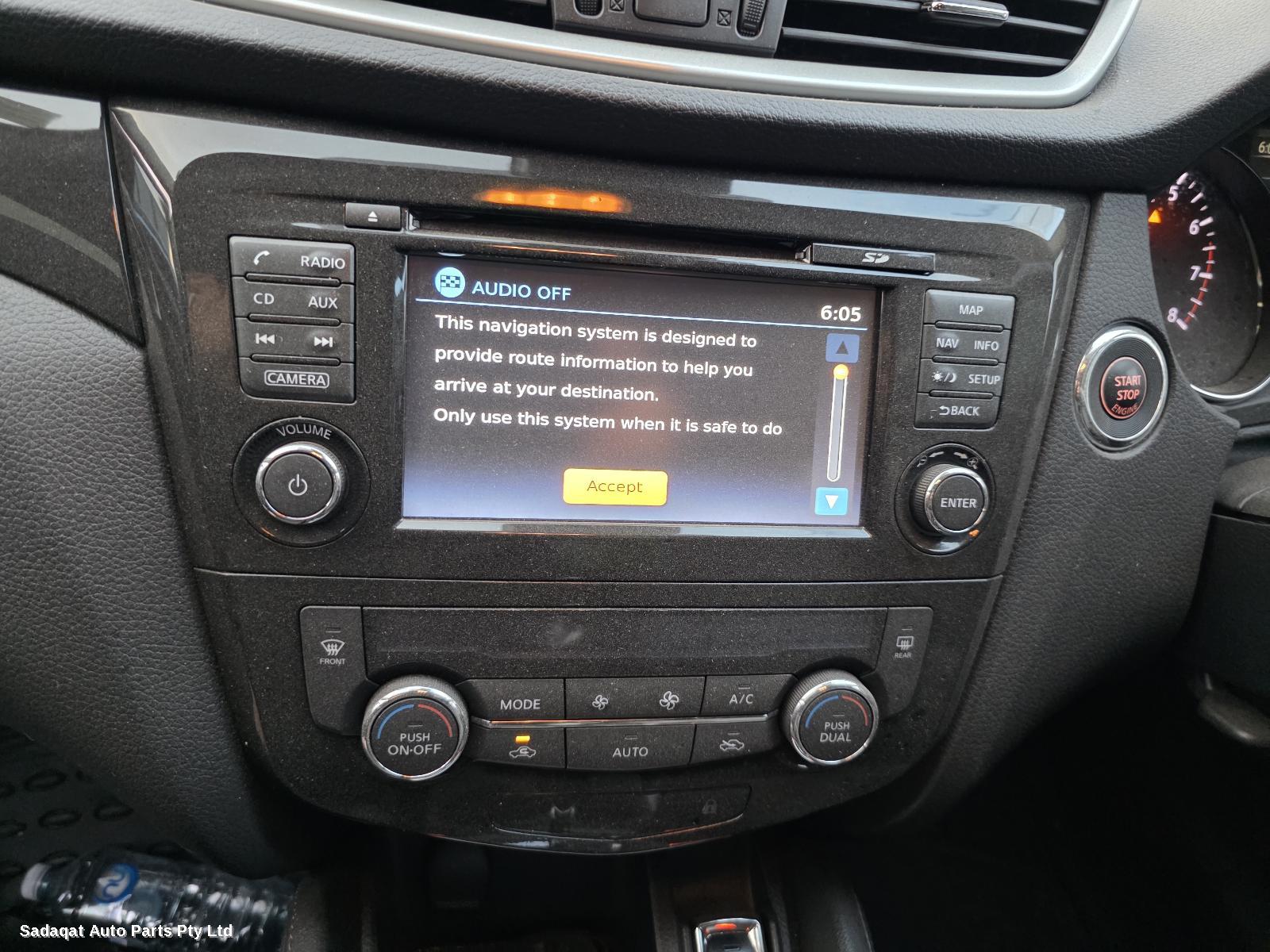 Nissan Qashqai Right Front Door