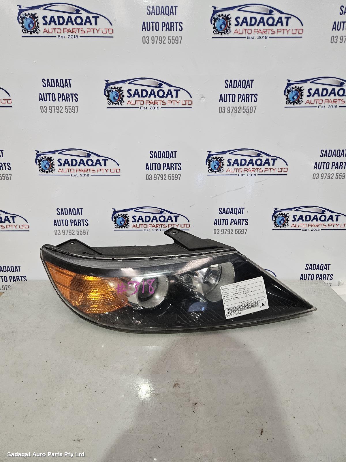 Kia Sorento Right Headlamp