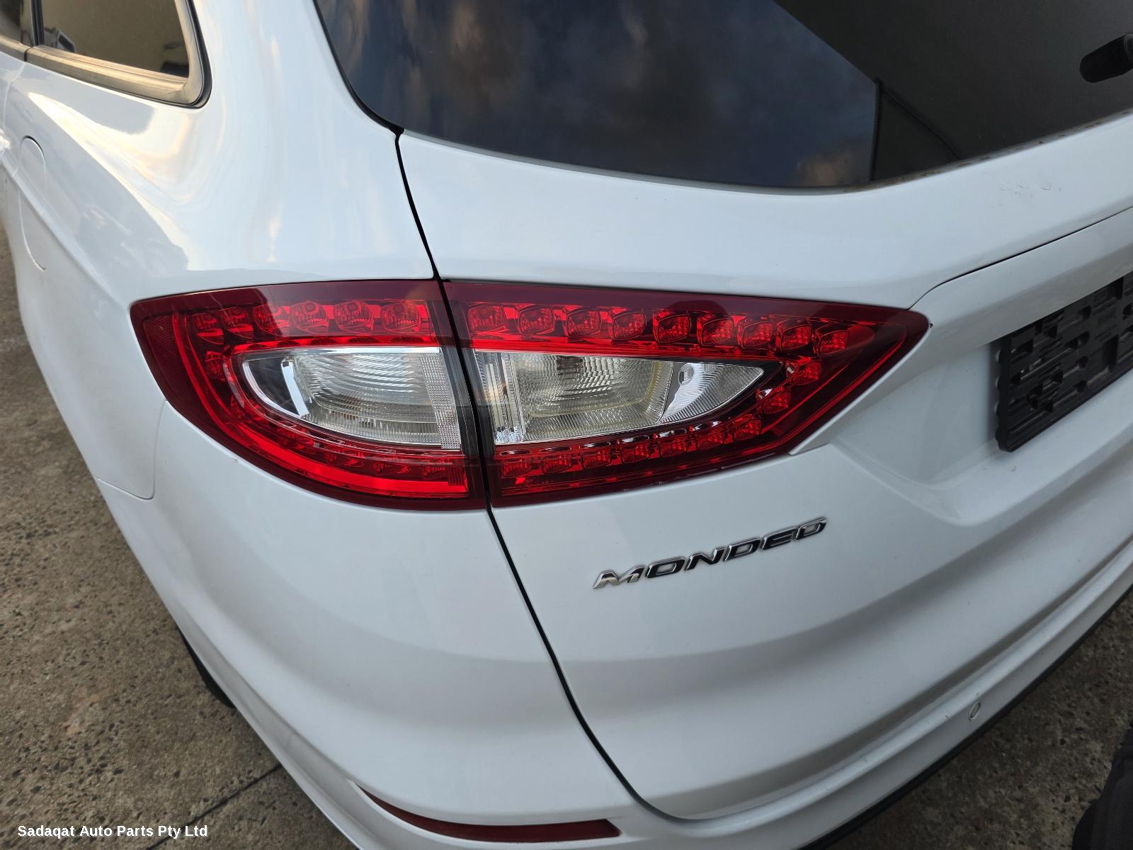 Ford Mondeo Right Taillight