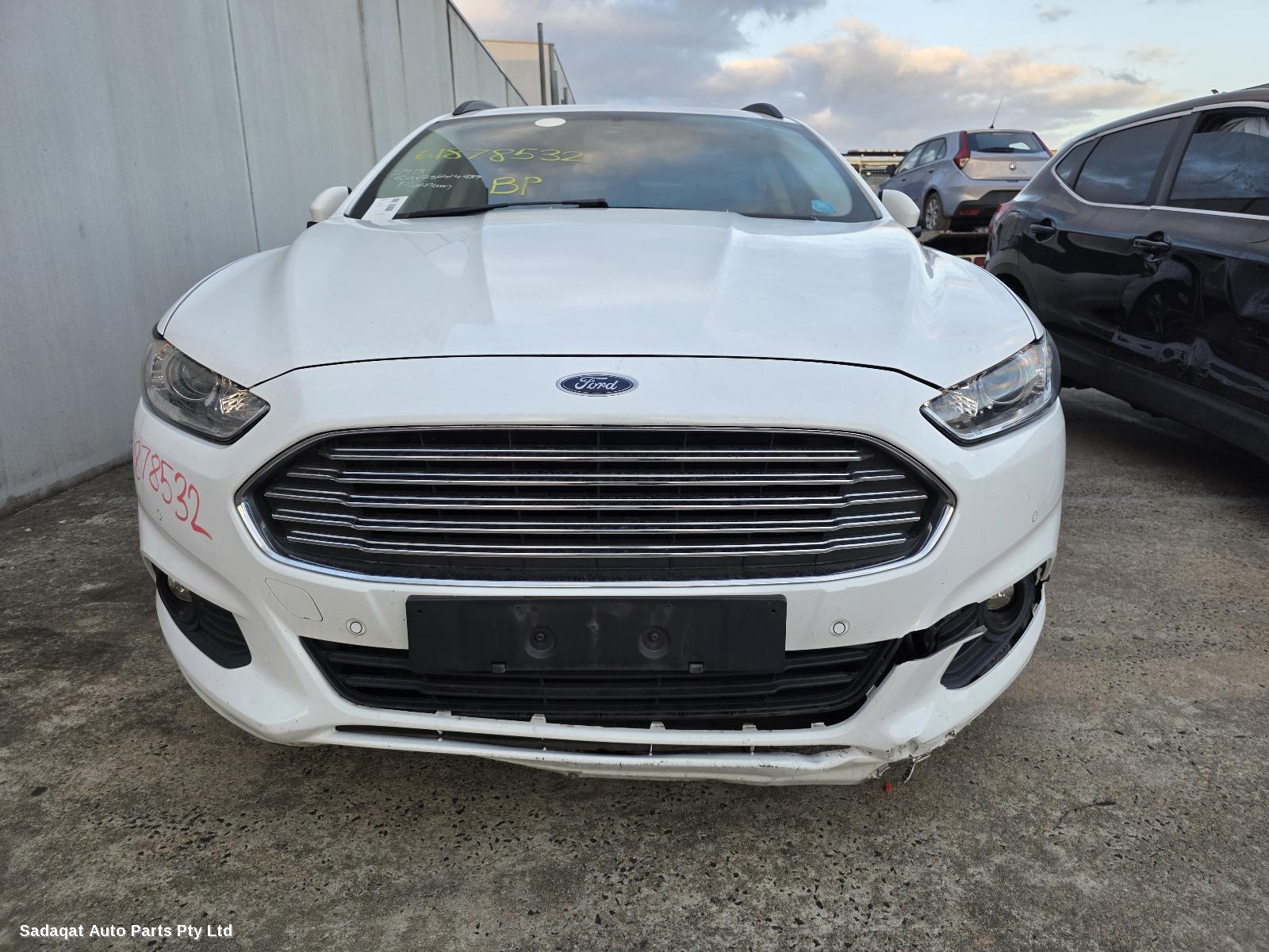 Ford Mondeo Right Taillight