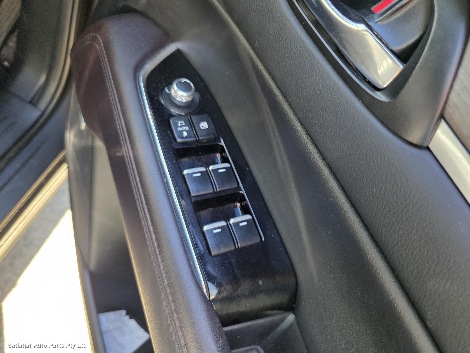 Mazda Cx5 Misc Switch/relay