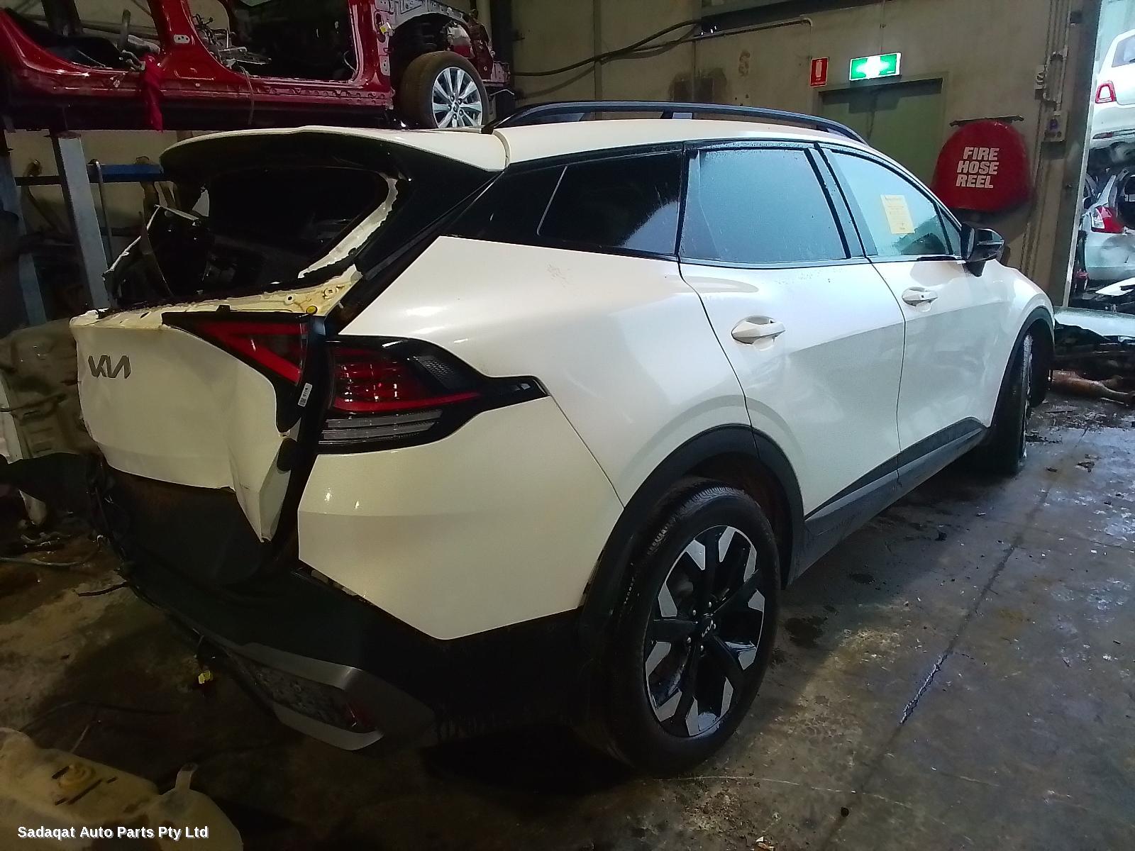 Kia Sportage Rear Garnish