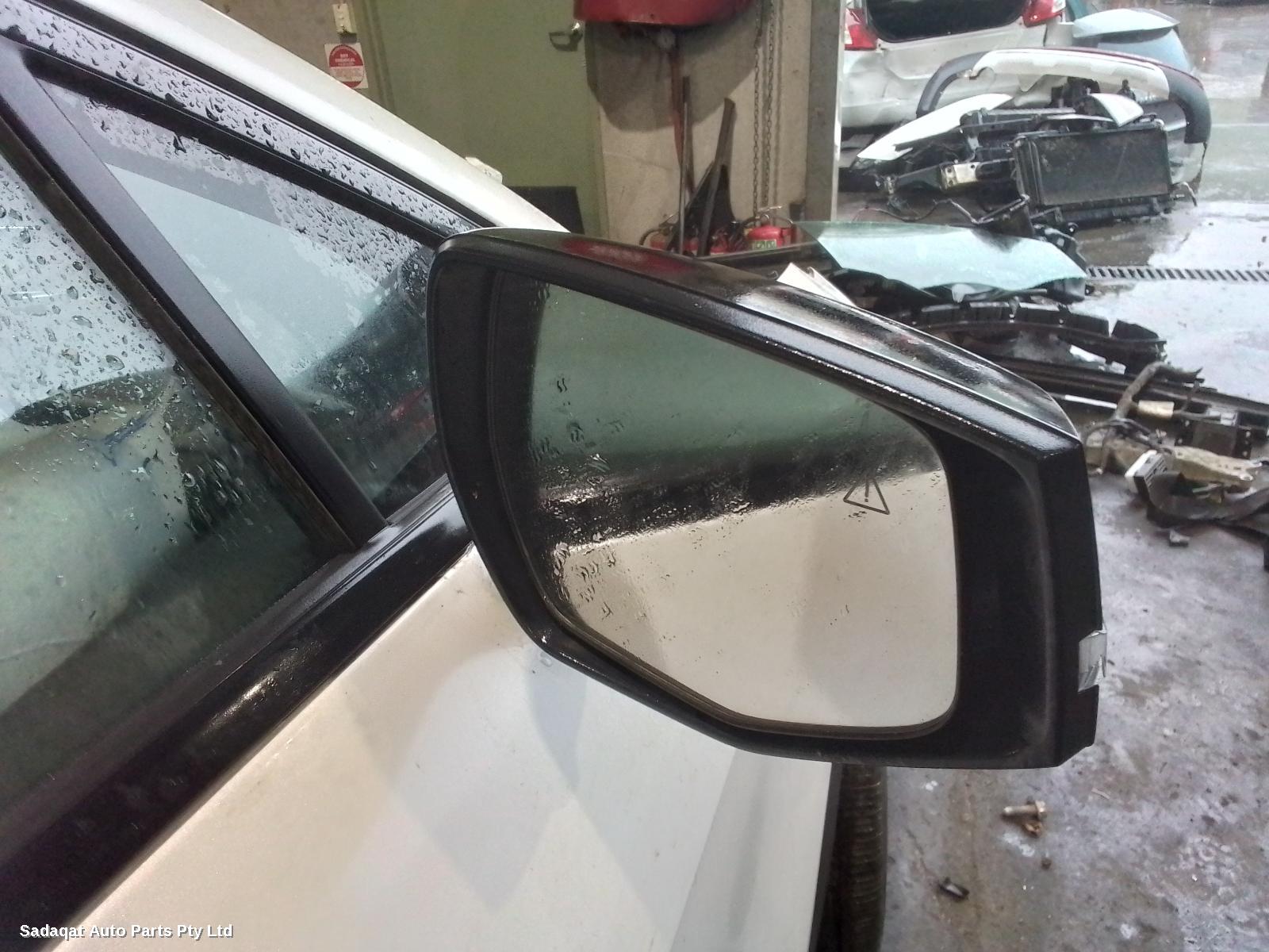 Kia Sportage Rear Garnish