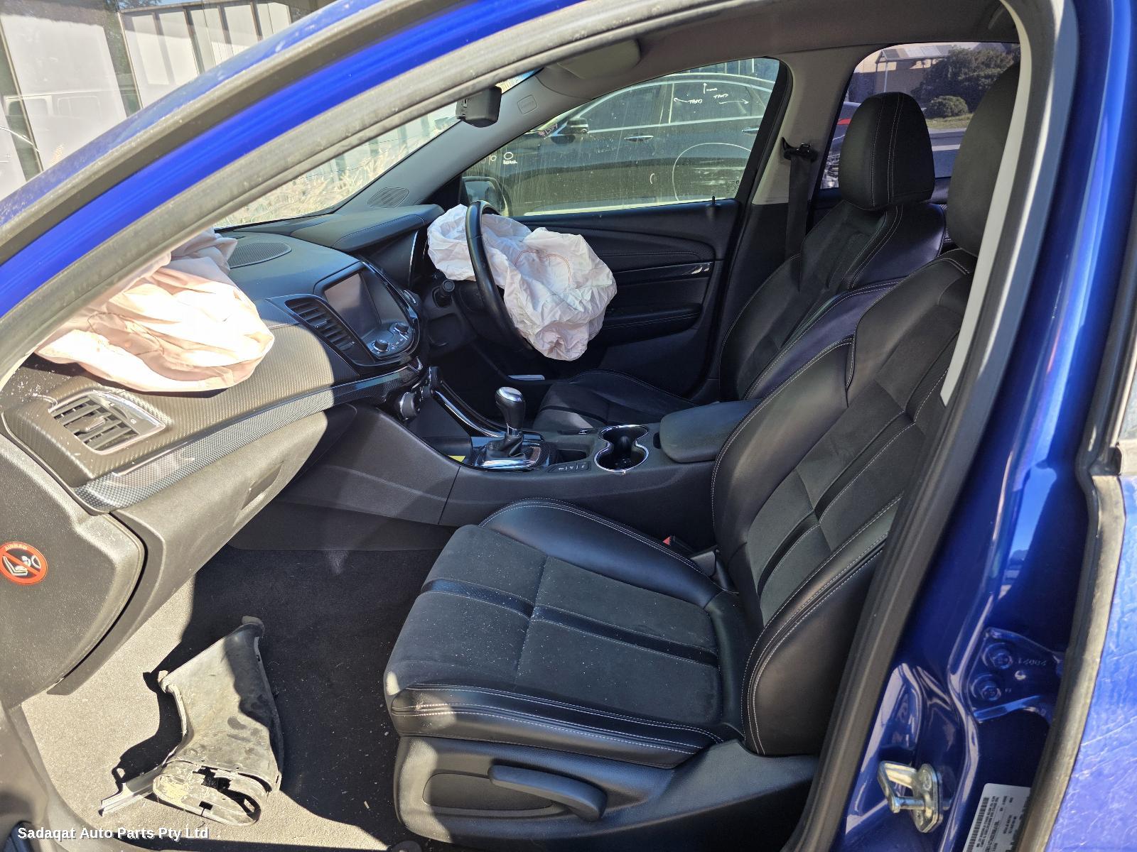 Holden Commodore Courtesy Light