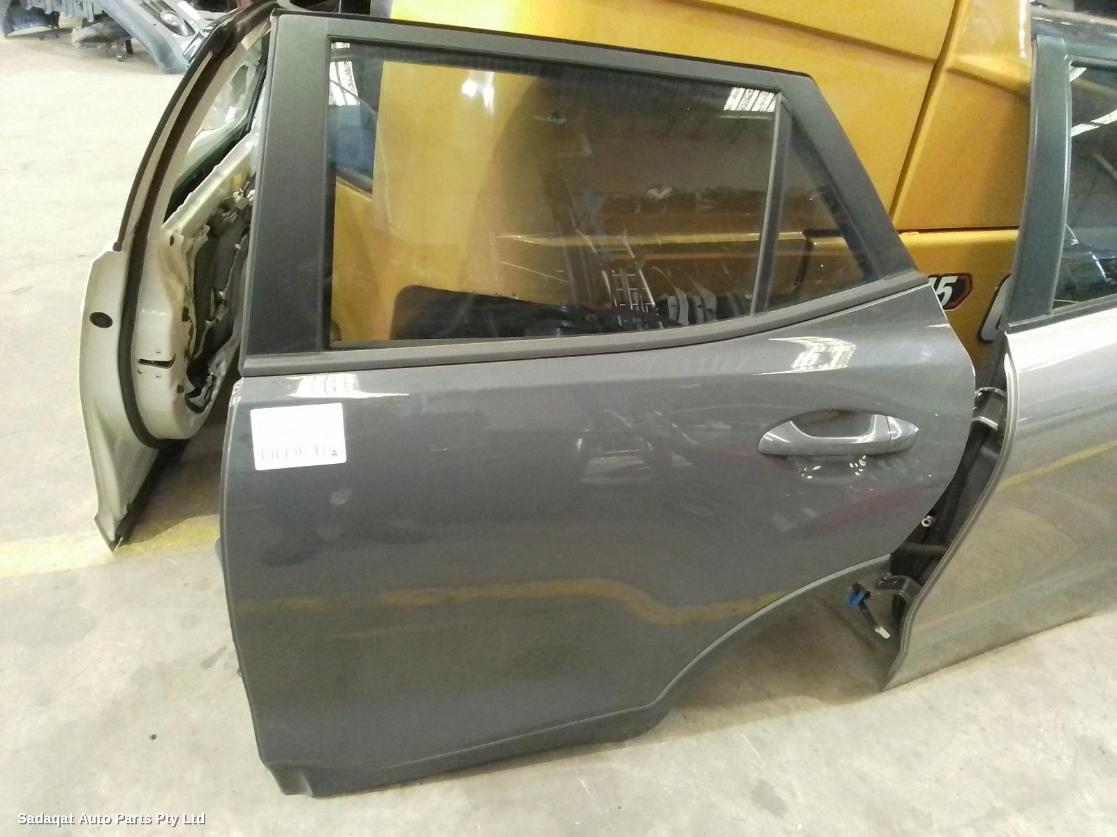 Kia Stonic Left Rear Door/sliding