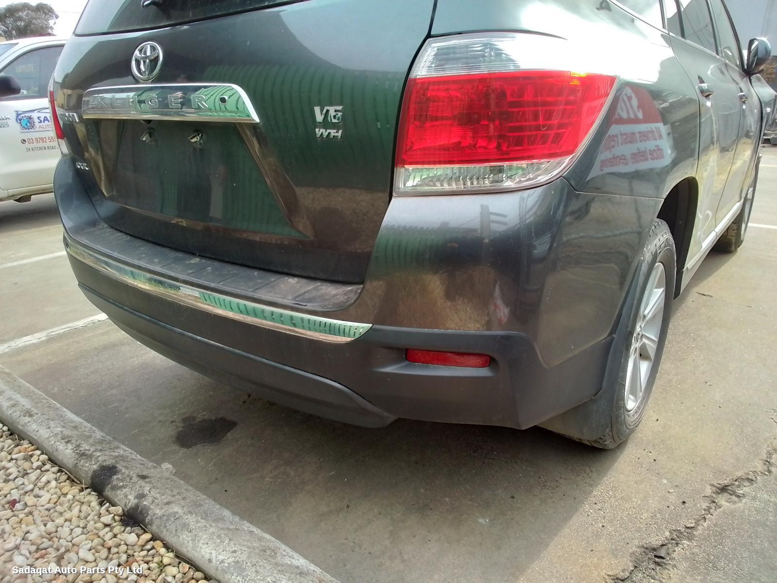 Toyota Kluger R/bar Bracket/reinfo