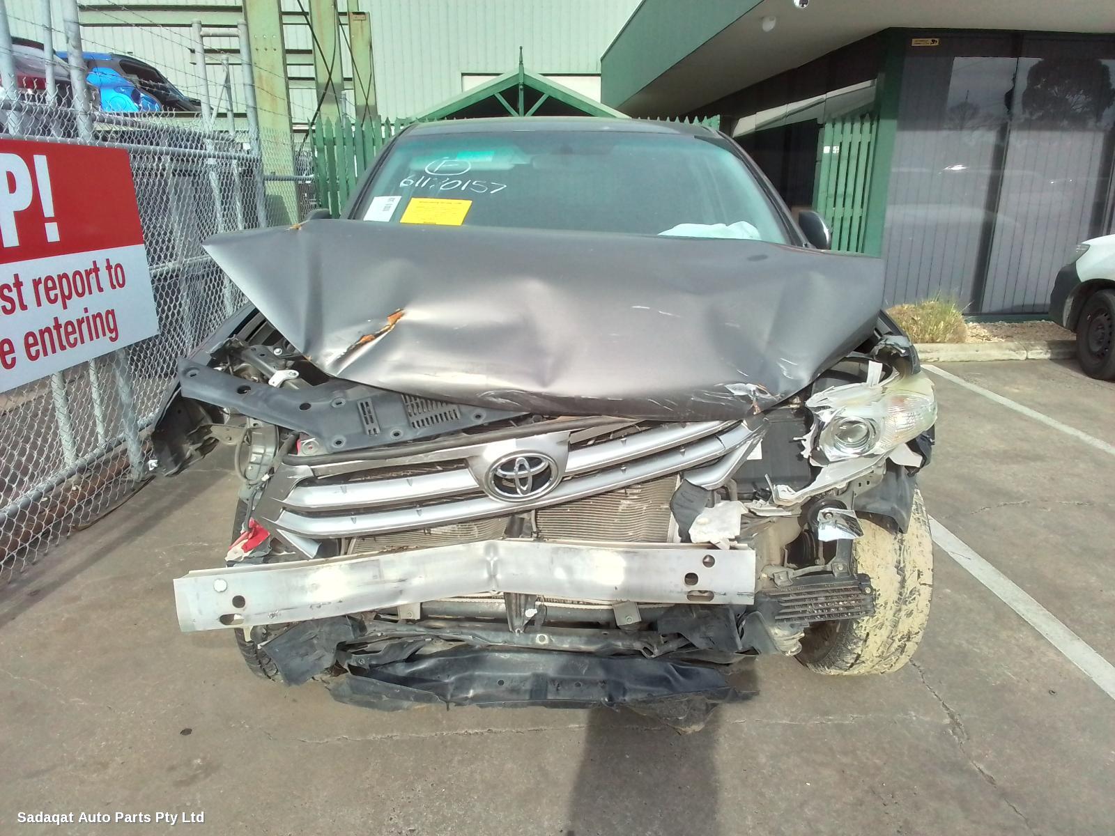 Toyota Kluger R/bar Bracket/reinfo