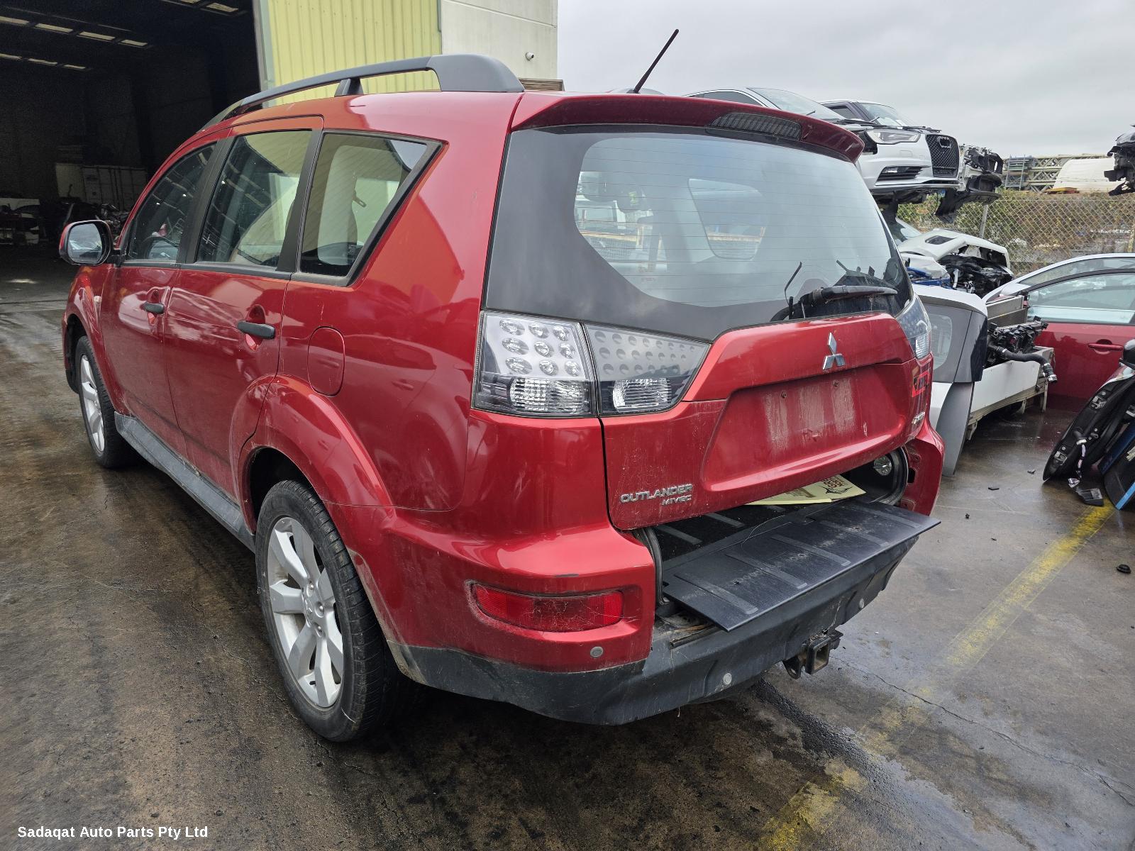 Mitsubishi Outlander Left Headlamp