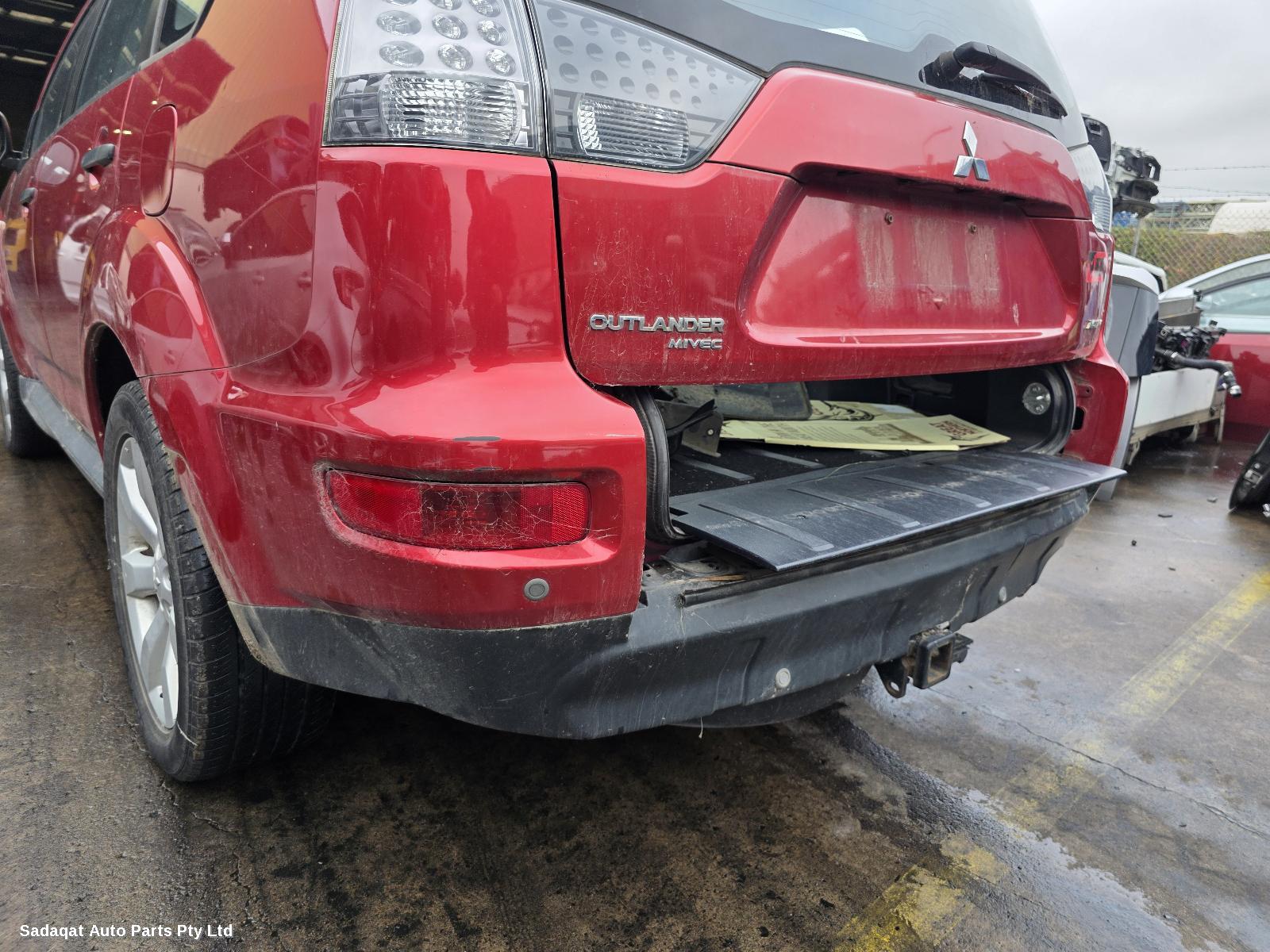 Mitsubishi Outlander Left Headlamp