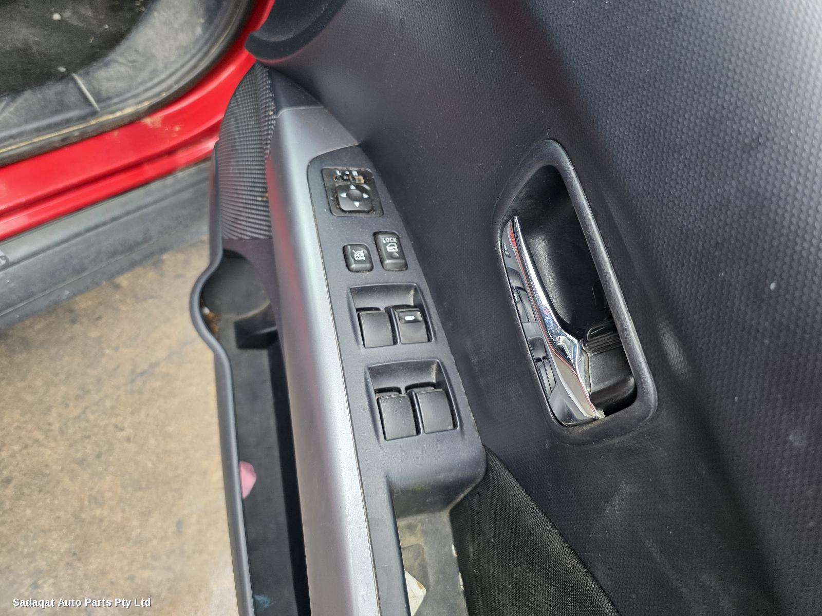 Mitsubishi Outlander Left Headlamp